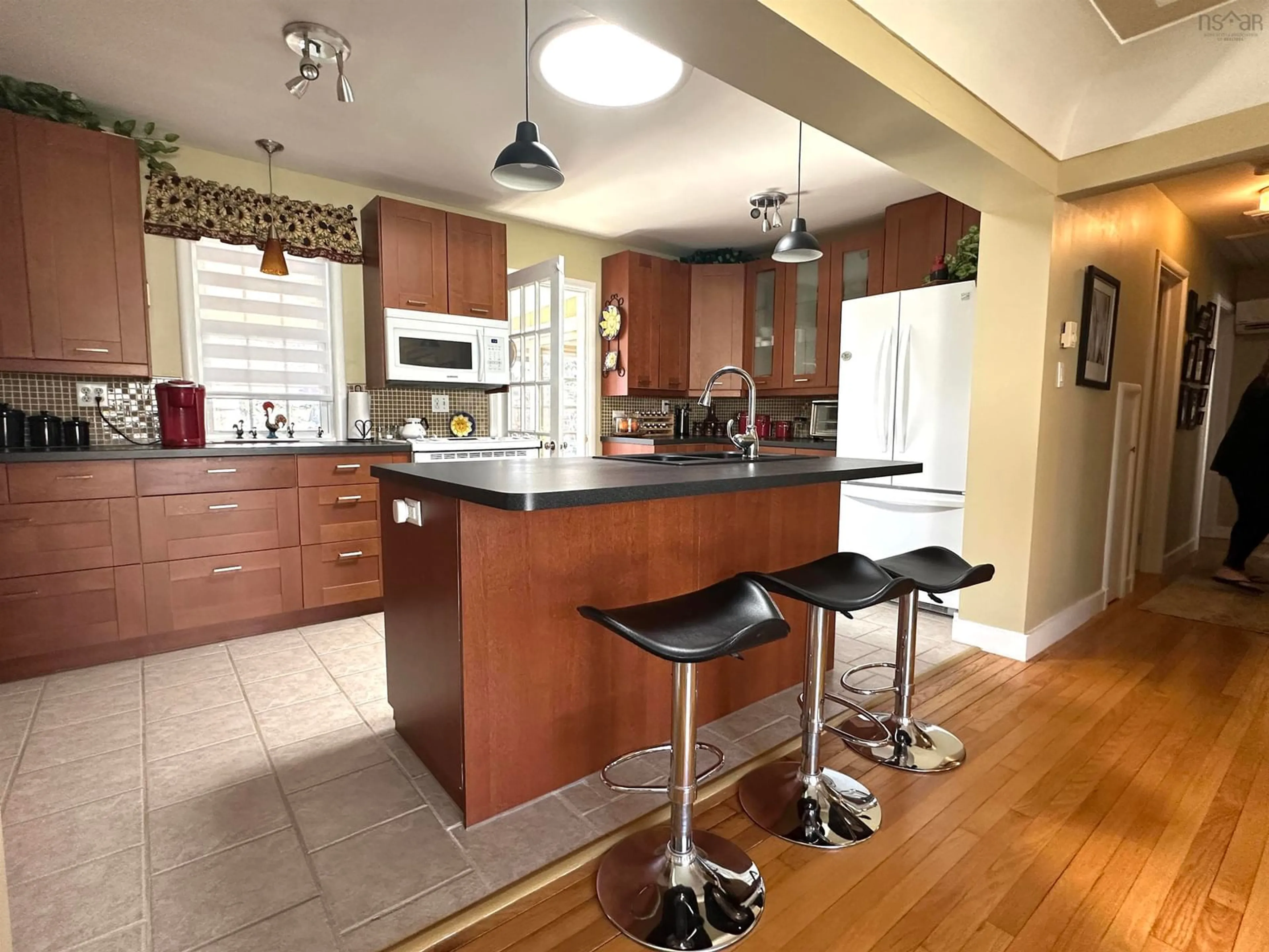 Open concept kitchen, unknown for 20 Boehner St, Liverpool Nova Scotia B0T 1K0