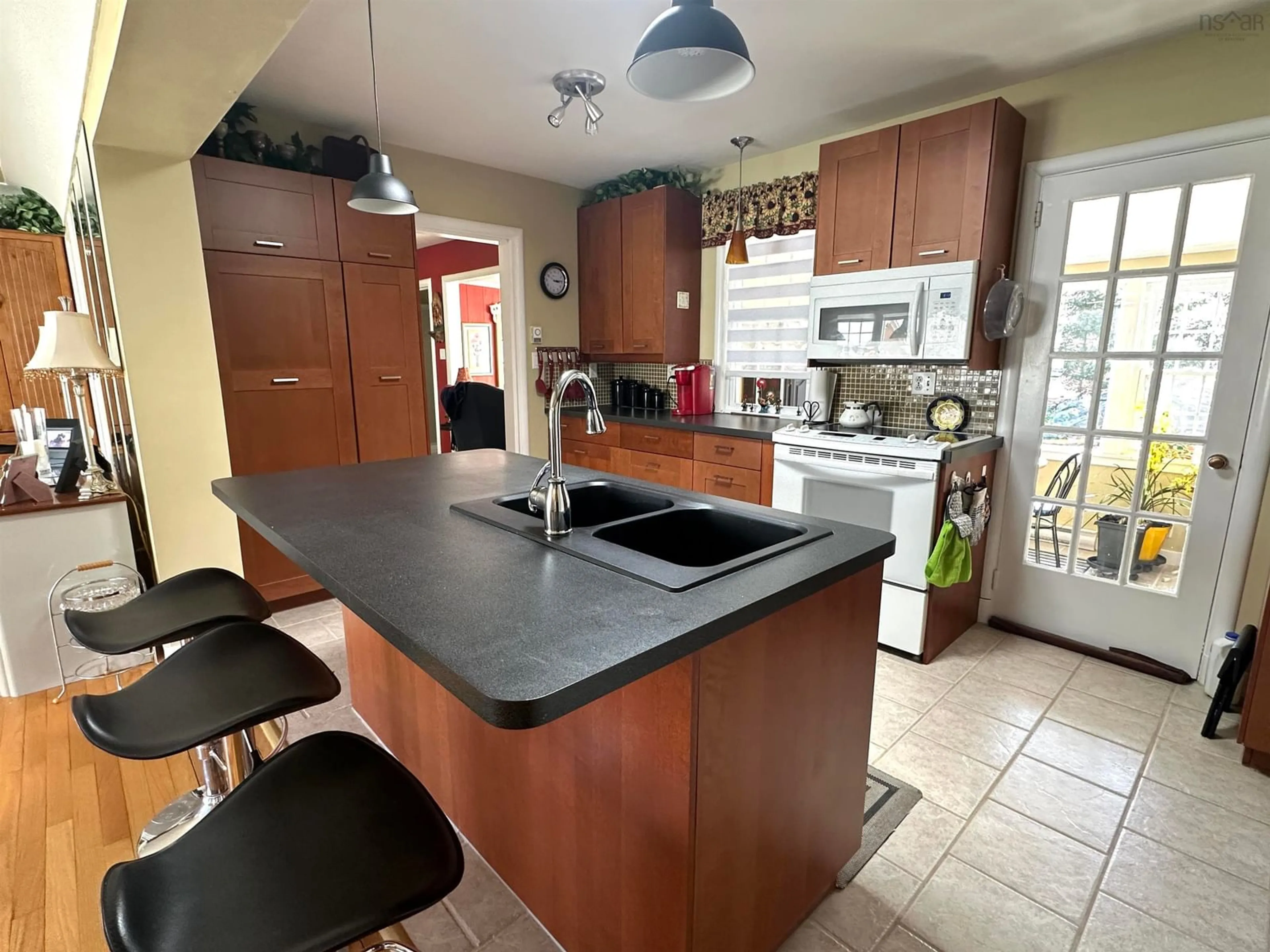 Open concept kitchen, unknown for 20 Boehner St, Liverpool Nova Scotia B0T 1K0