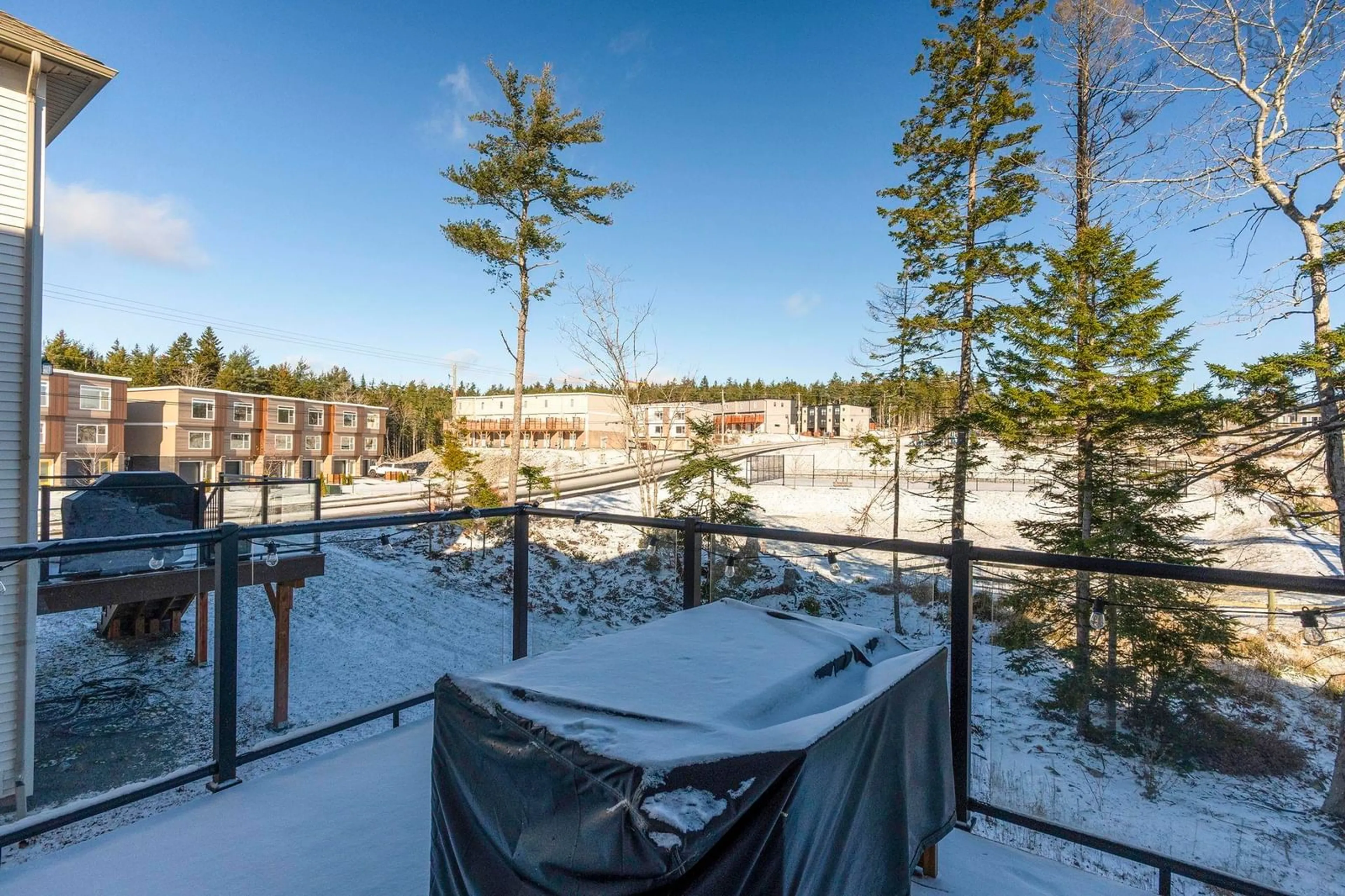 Patio, forest/trees view for 6 Breaktrail Dr, Halifax Nova Scotia B4B 2J7