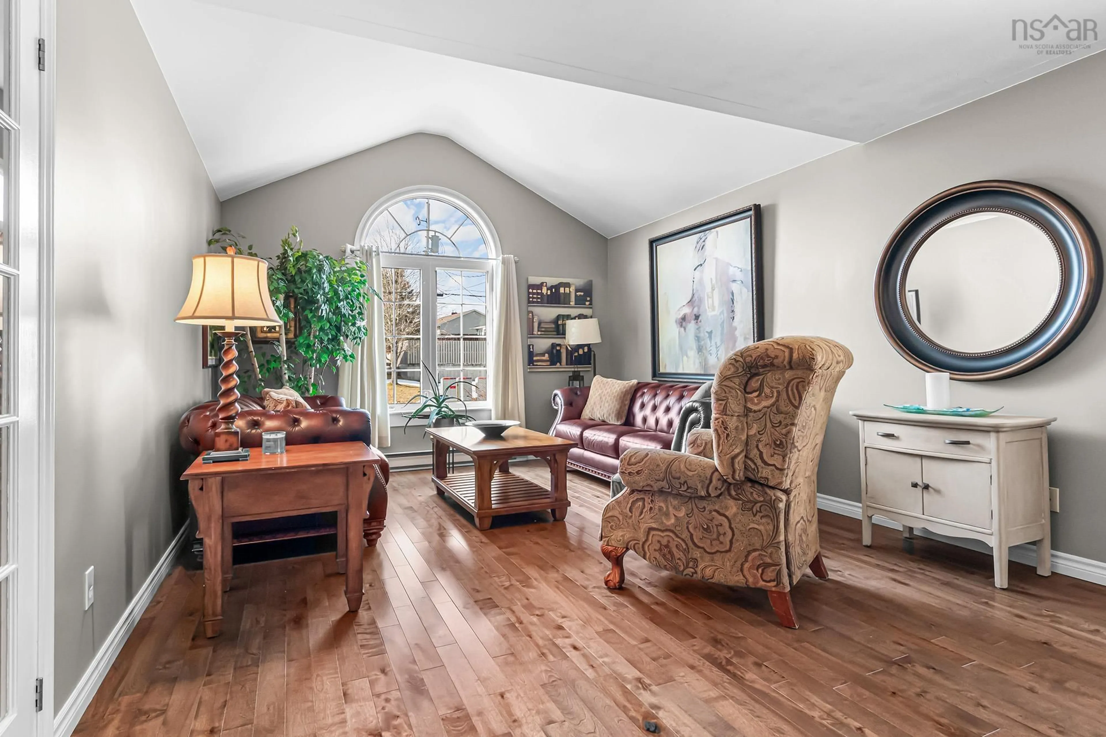 Living room with furniture, unknown for 93 Stratford Dr, Cole Harbour Nova Scotia B2X 2N9