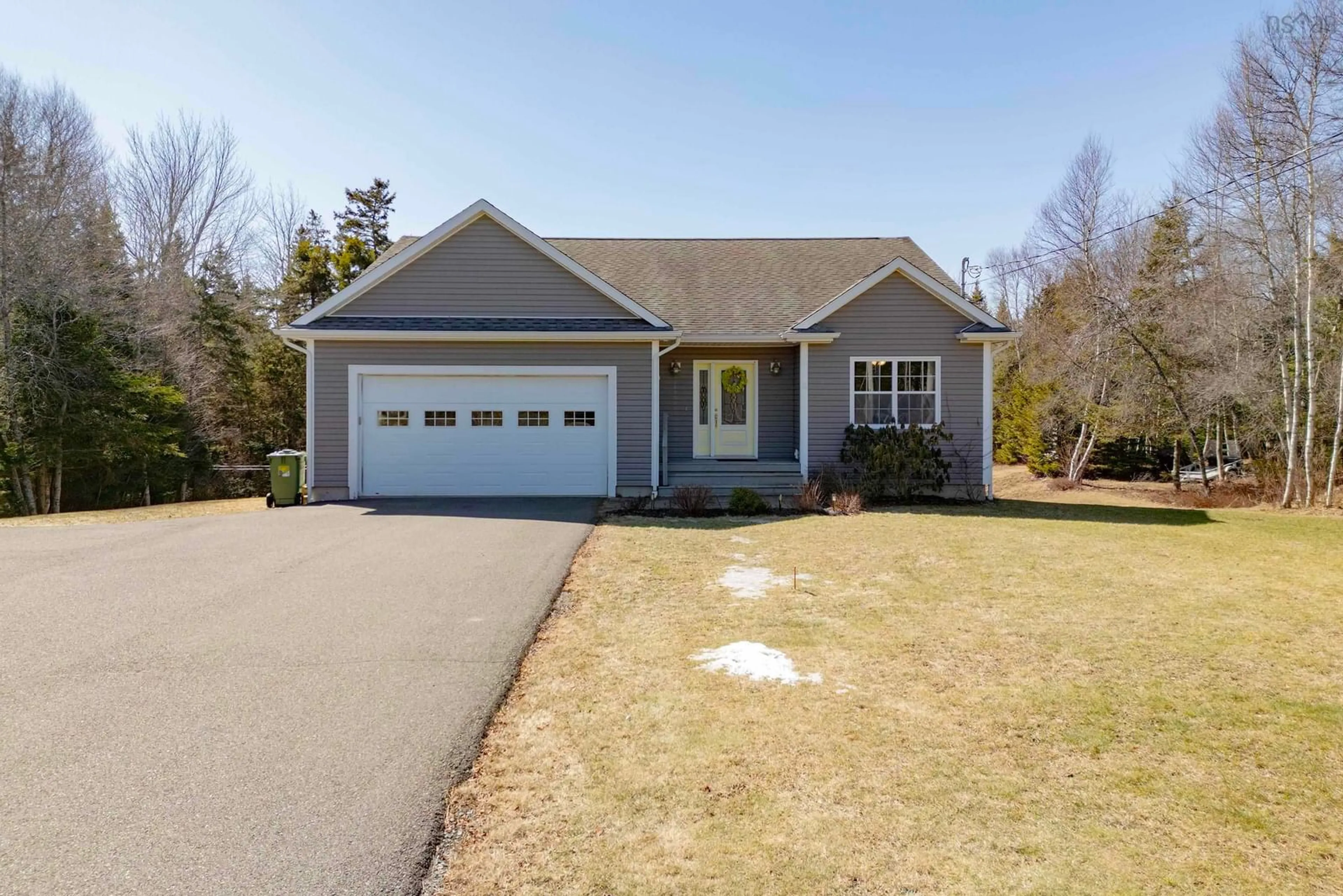 Home with vinyl exterior material, street for 128 Riverbend Dr, Brookdale Nova Scotia B4H 3Y1