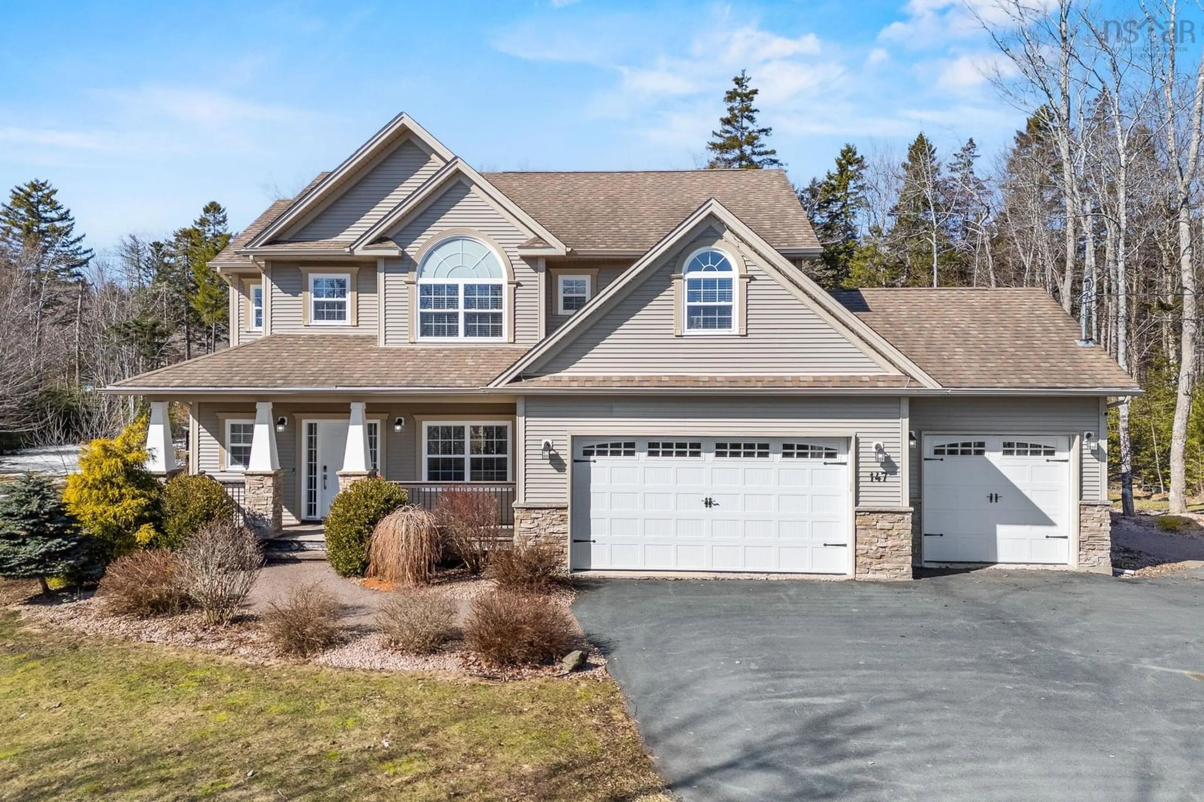Home with vinyl exterior material, street for 147 Crooked Stick Pass, Beaver Bank Nova Scotia B4G 1G8