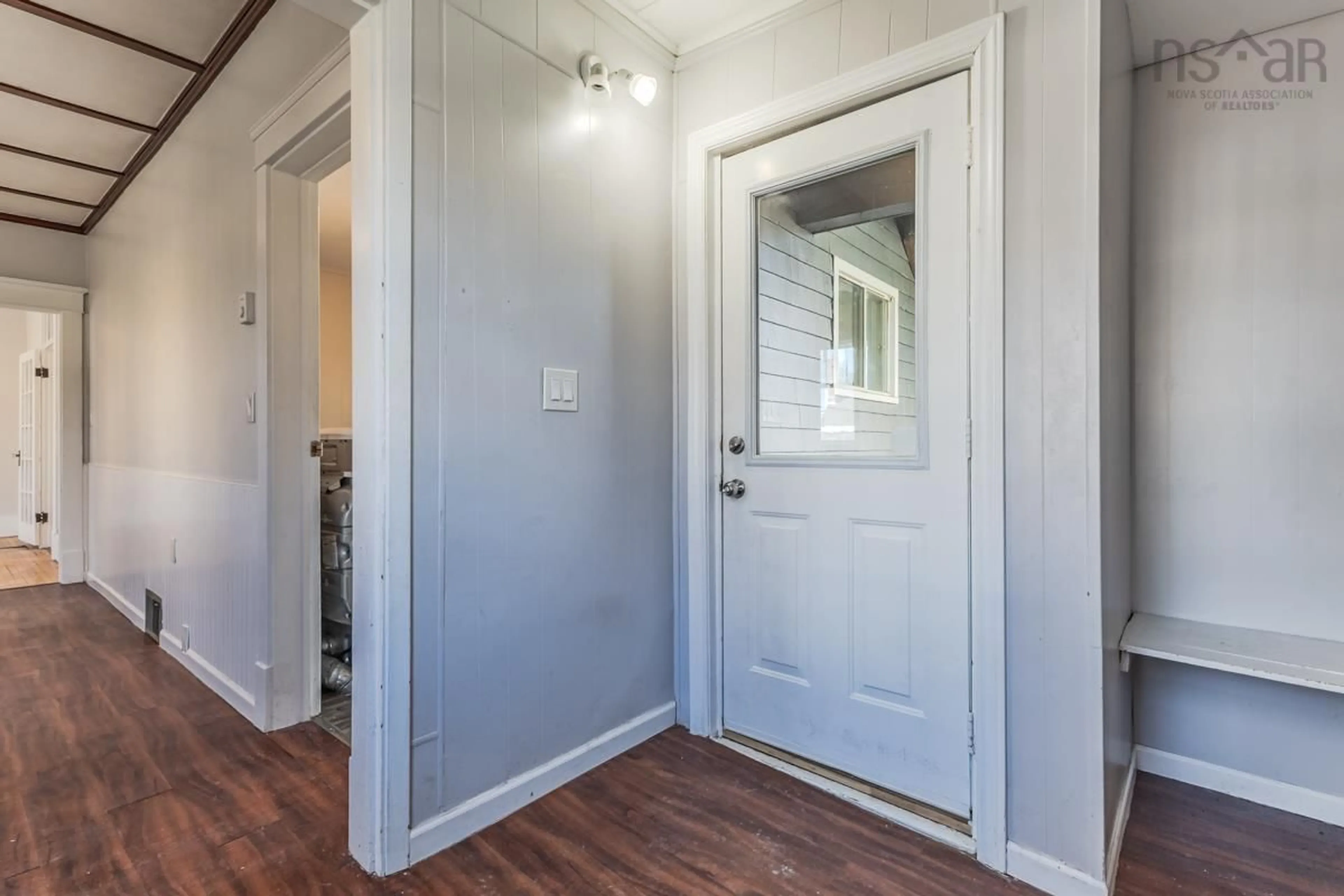 Indoor entryway for 104 Lorne St, Truro Nova Scotia B2N 3K5