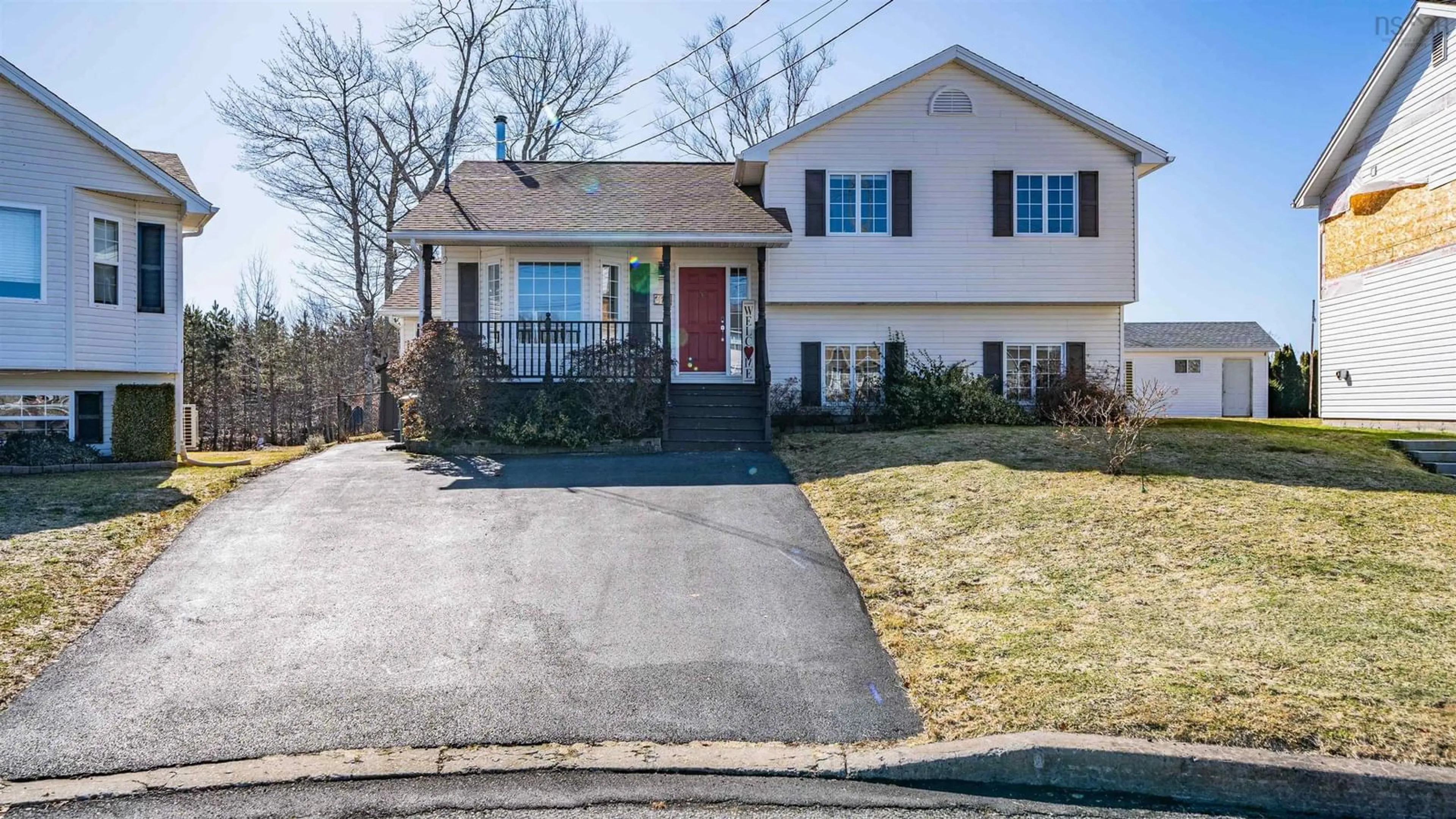 Unknown for 15 Handspike Crt, Middle Sackville Nova Scotia B4E 3H2