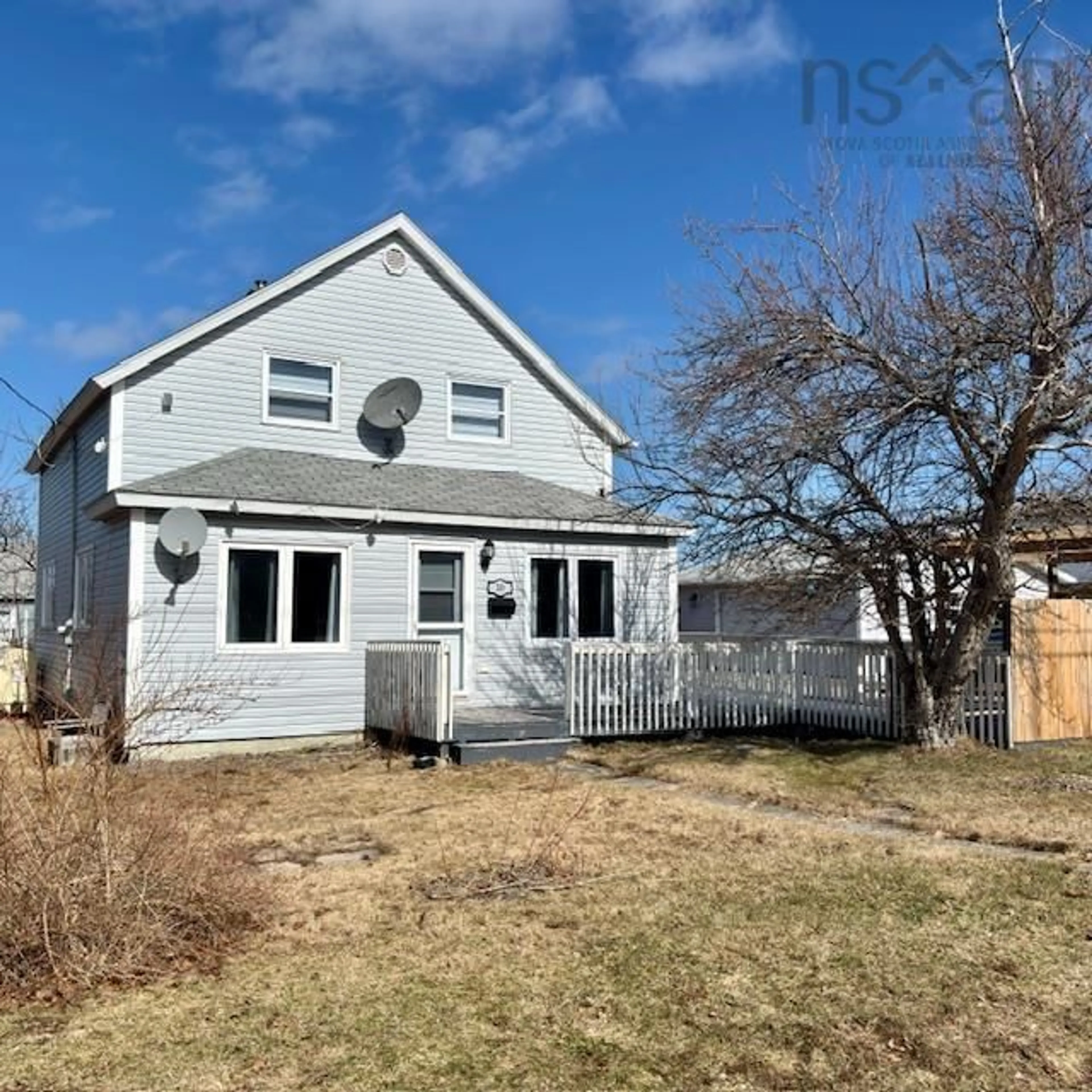 Home with vinyl exterior material, street for 10 Catherine Street St, Scotchtown Nova Scotia B1H 3B4