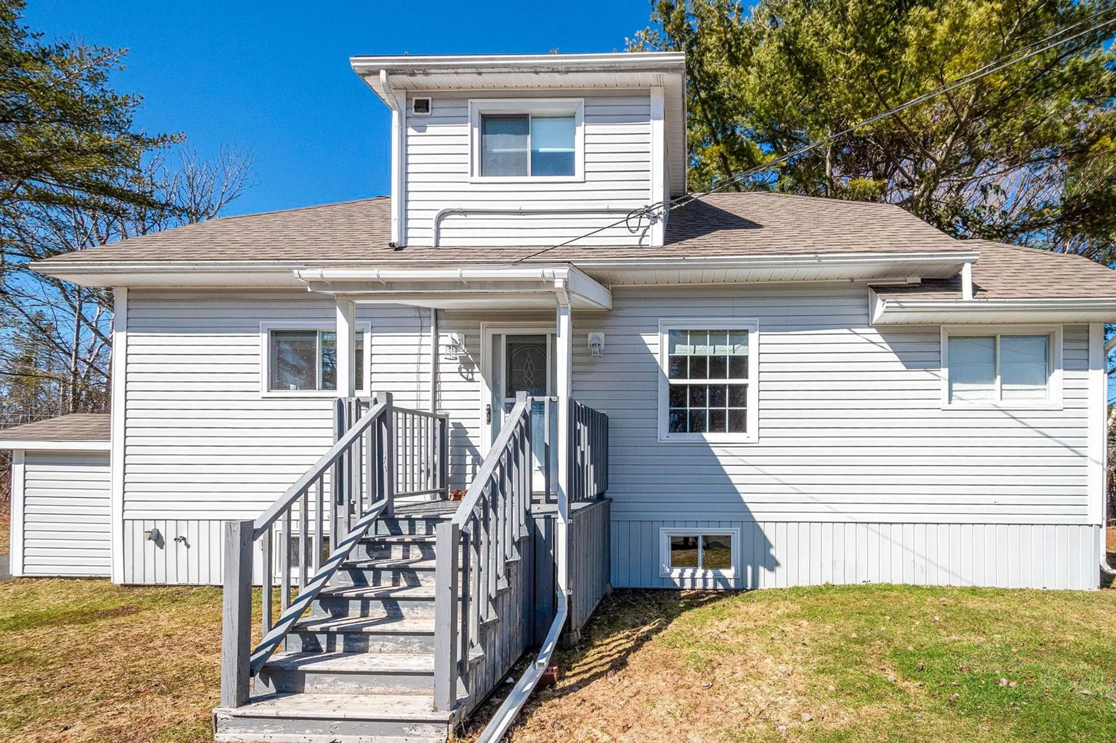 Home with vinyl exterior material, street for 577 Alma Rd, Sylvester Nova Scotia B0K 2A0