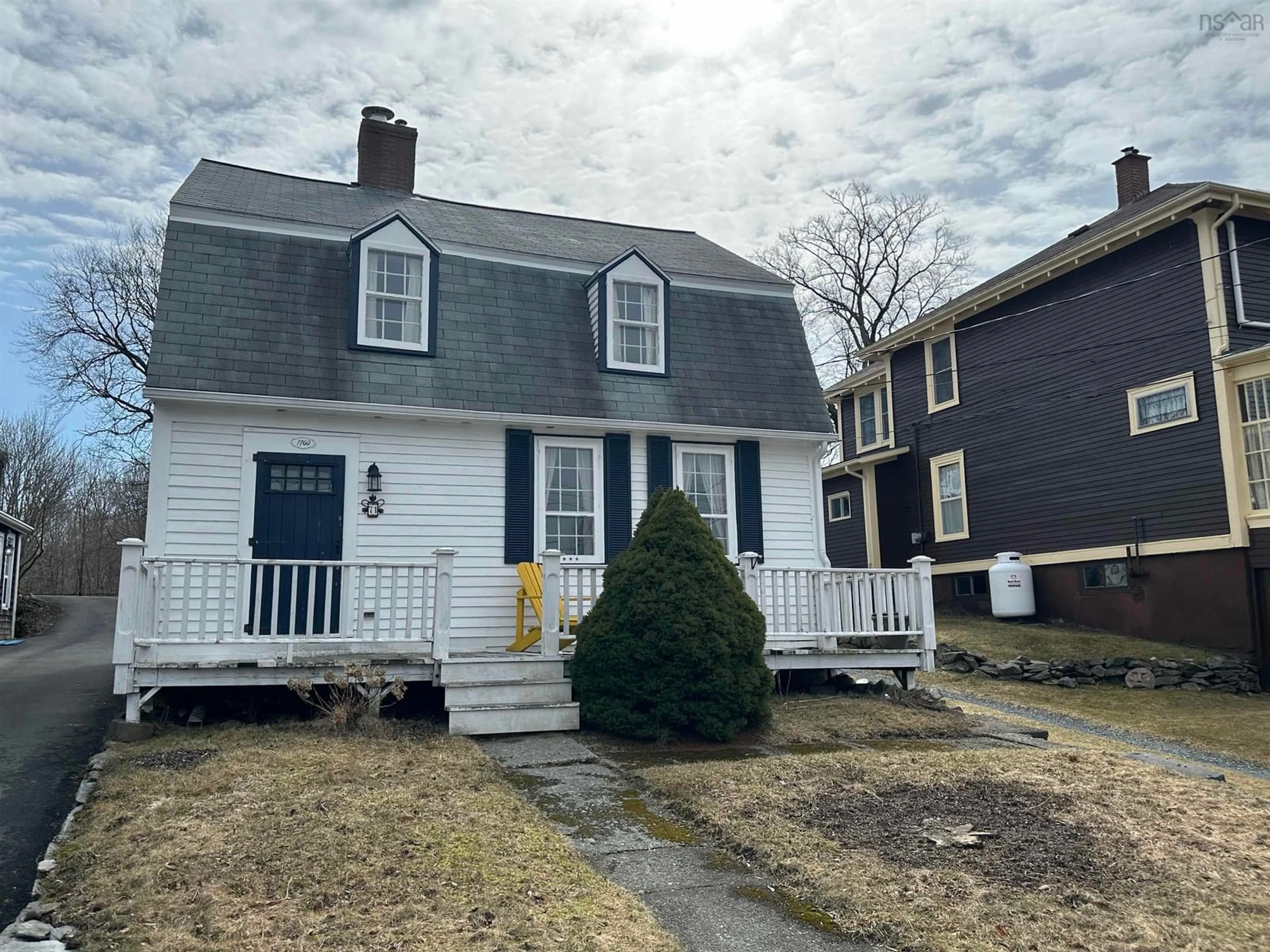 Home with vinyl exterior material, street for 71 Main St, Liverpool Nova Scotia B0T 1K0