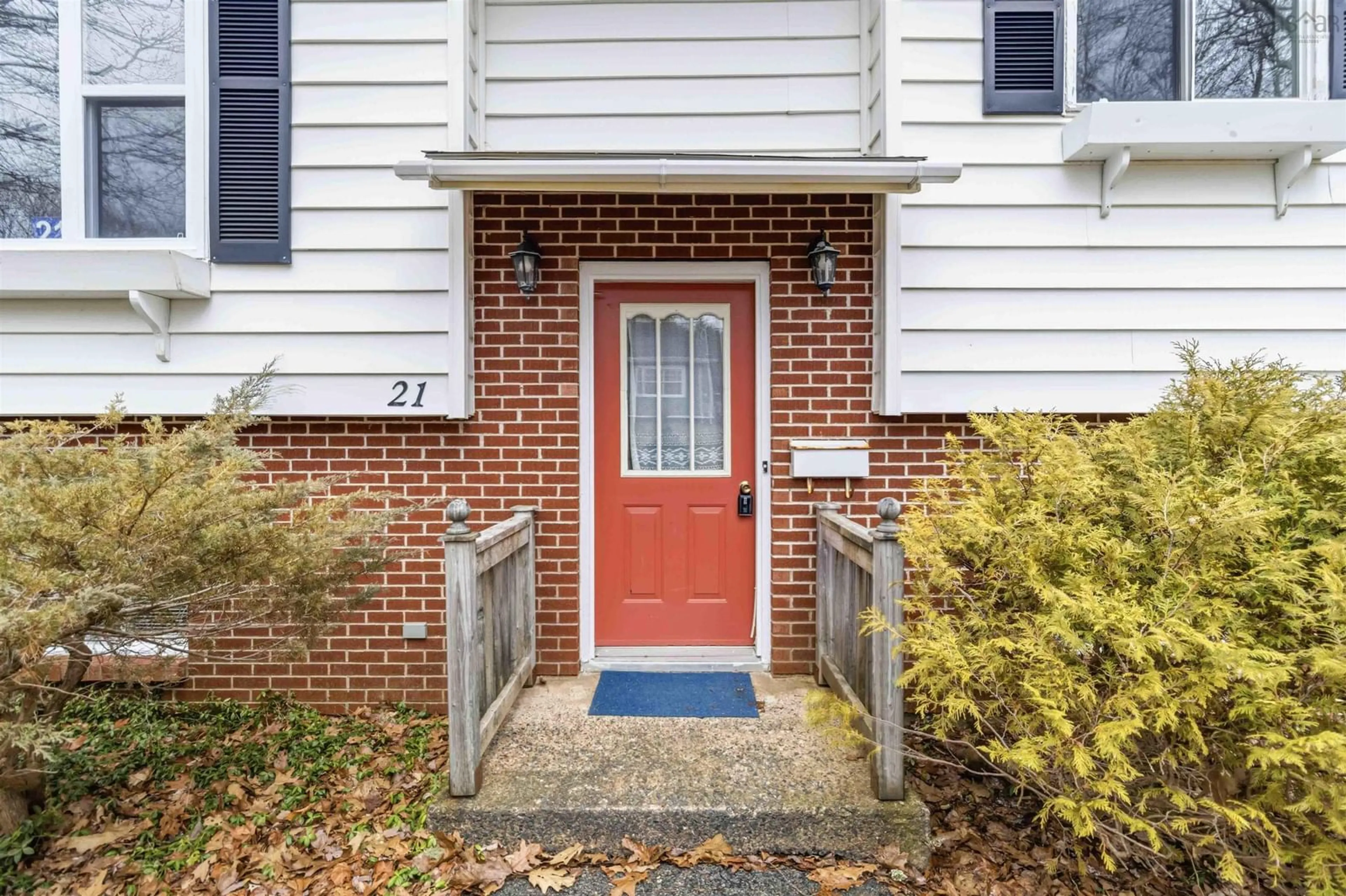 Unknown for 21 Albert St, Bridgewater Nova Scotia B4V 1G5