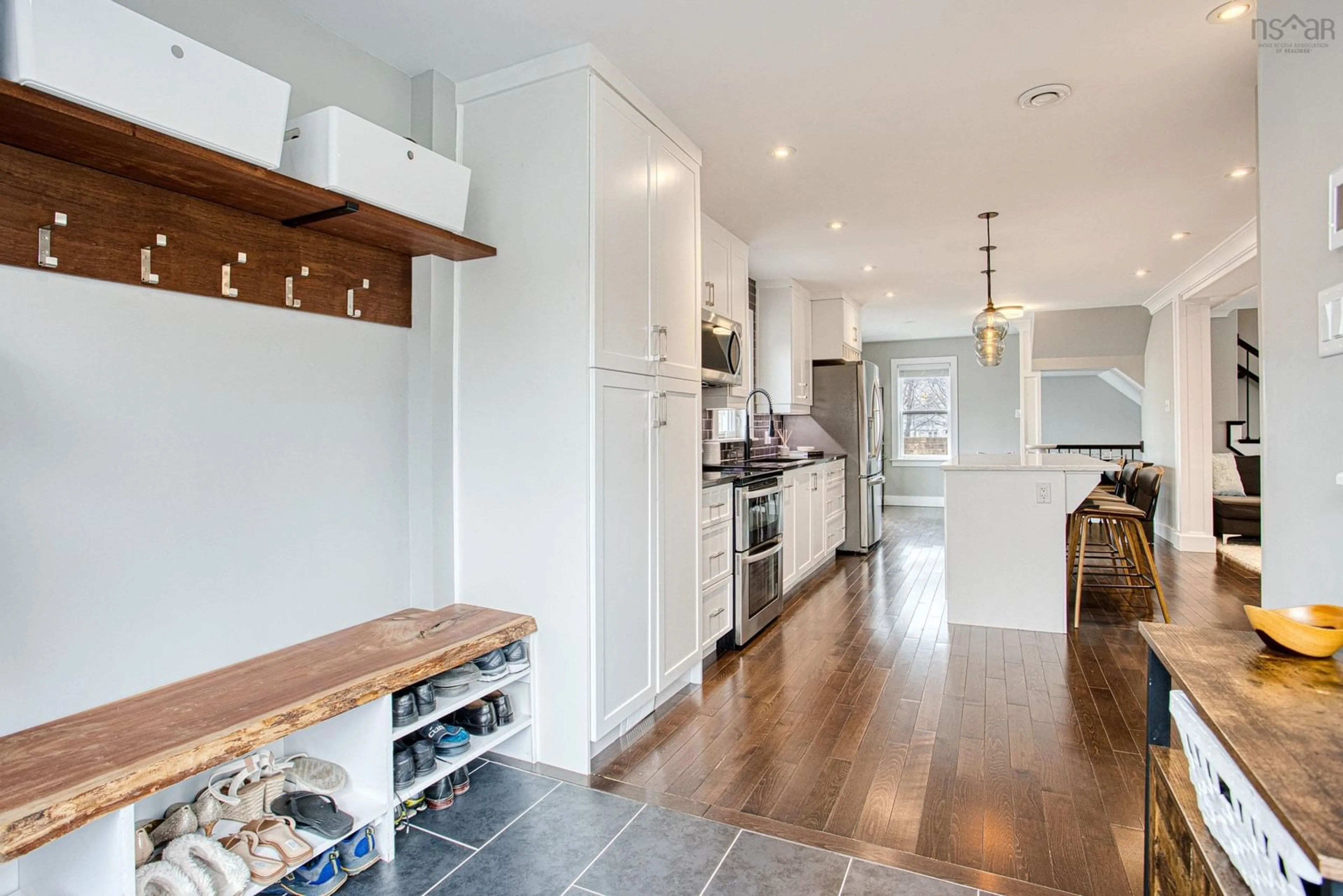 Contemporary kitchen, unknown for 3198 Ashburn Ave, Halifax Nova Scotia B3L 4C1