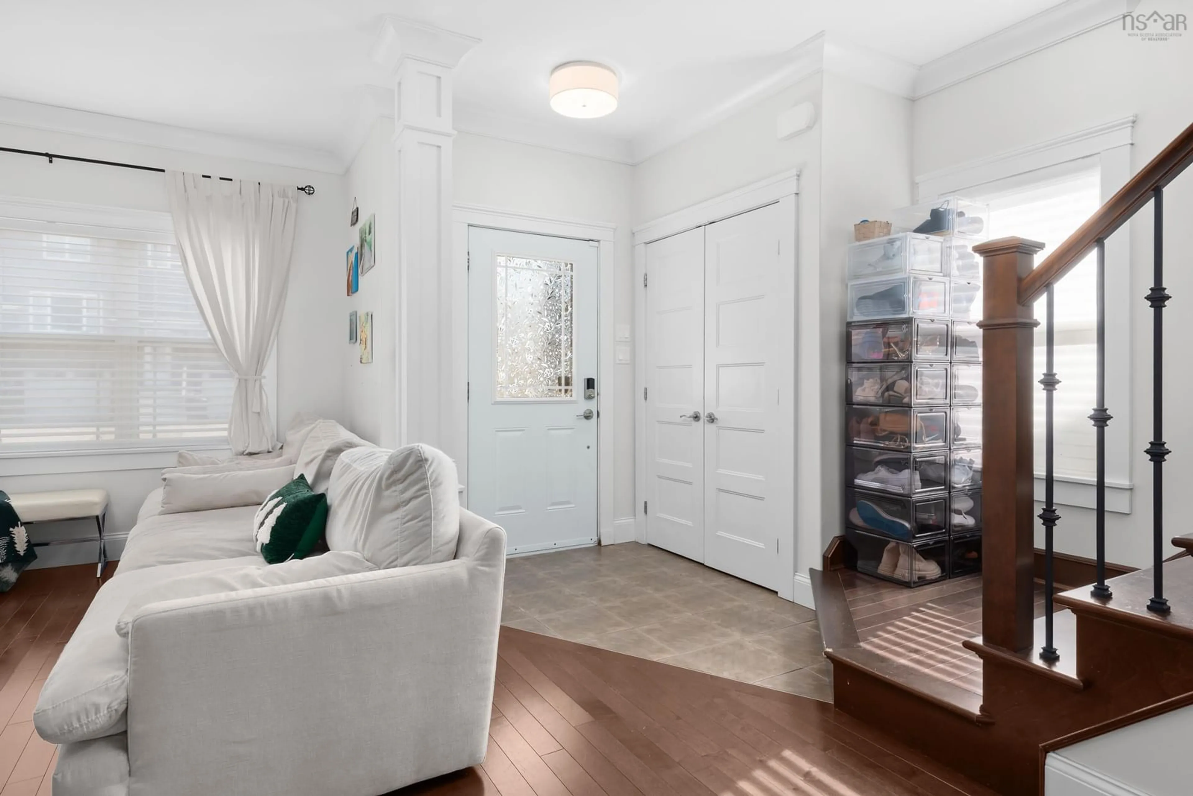 Indoor entryway for 135 Maple Grove Ave, Timberlea Nova Scotia B3T 0C9