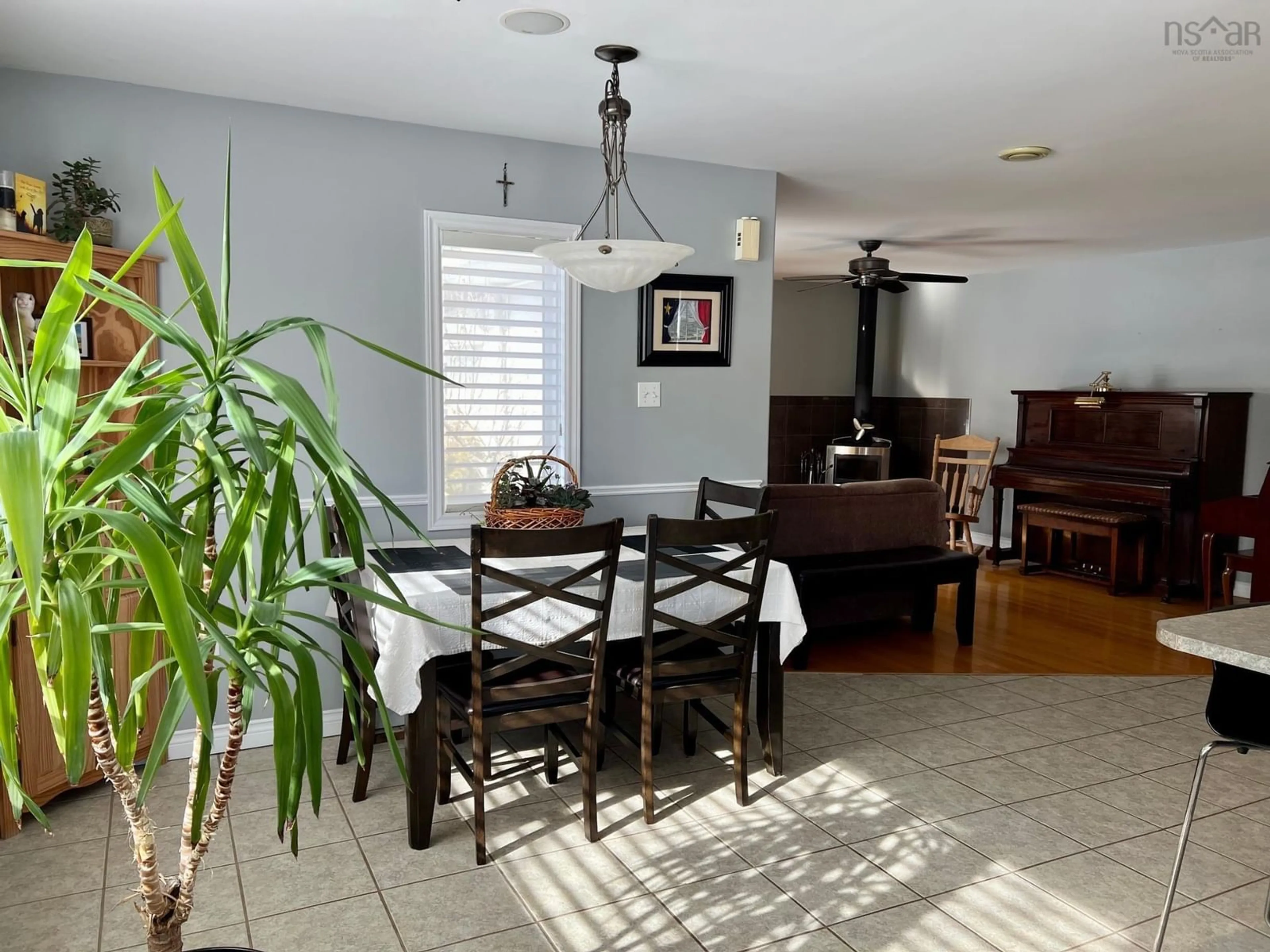 Dining room, unknown for 33 Oak Rd, Belleville South Nova Scotia B0W 2X0
