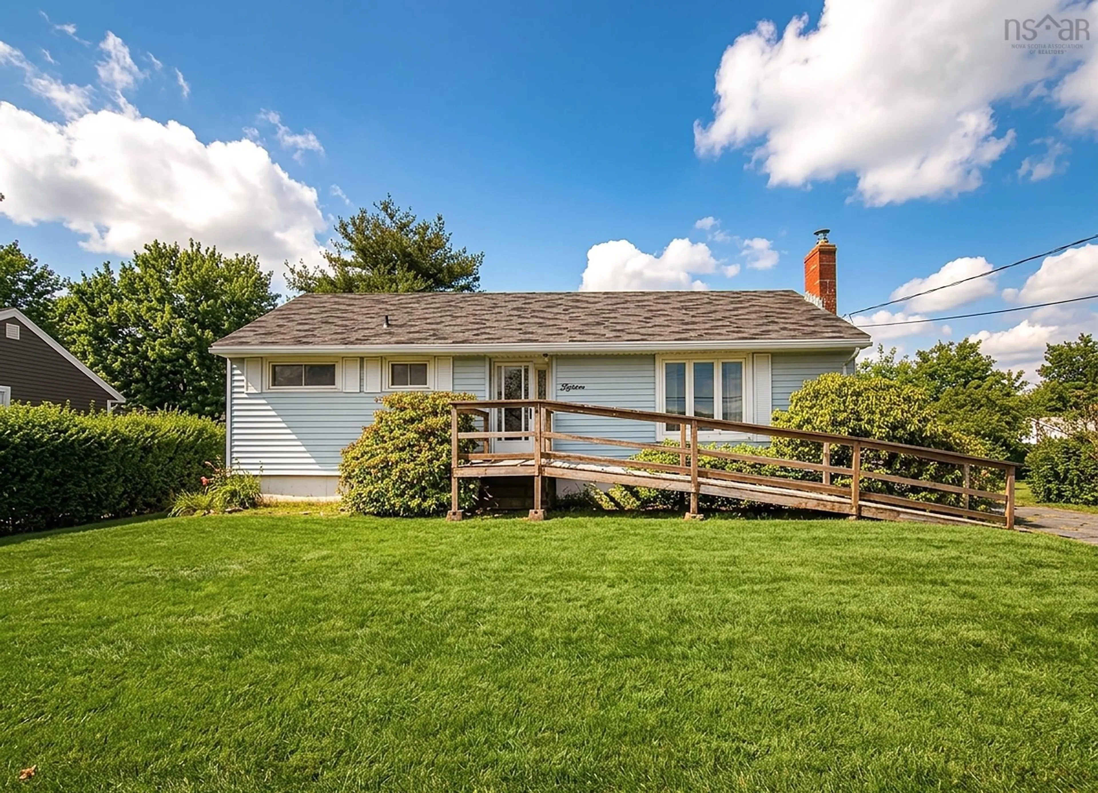 Home with vinyl exterior material, unknown for 15 Virginia Ave, Dartmouth Nova Scotia B2W 2Z4