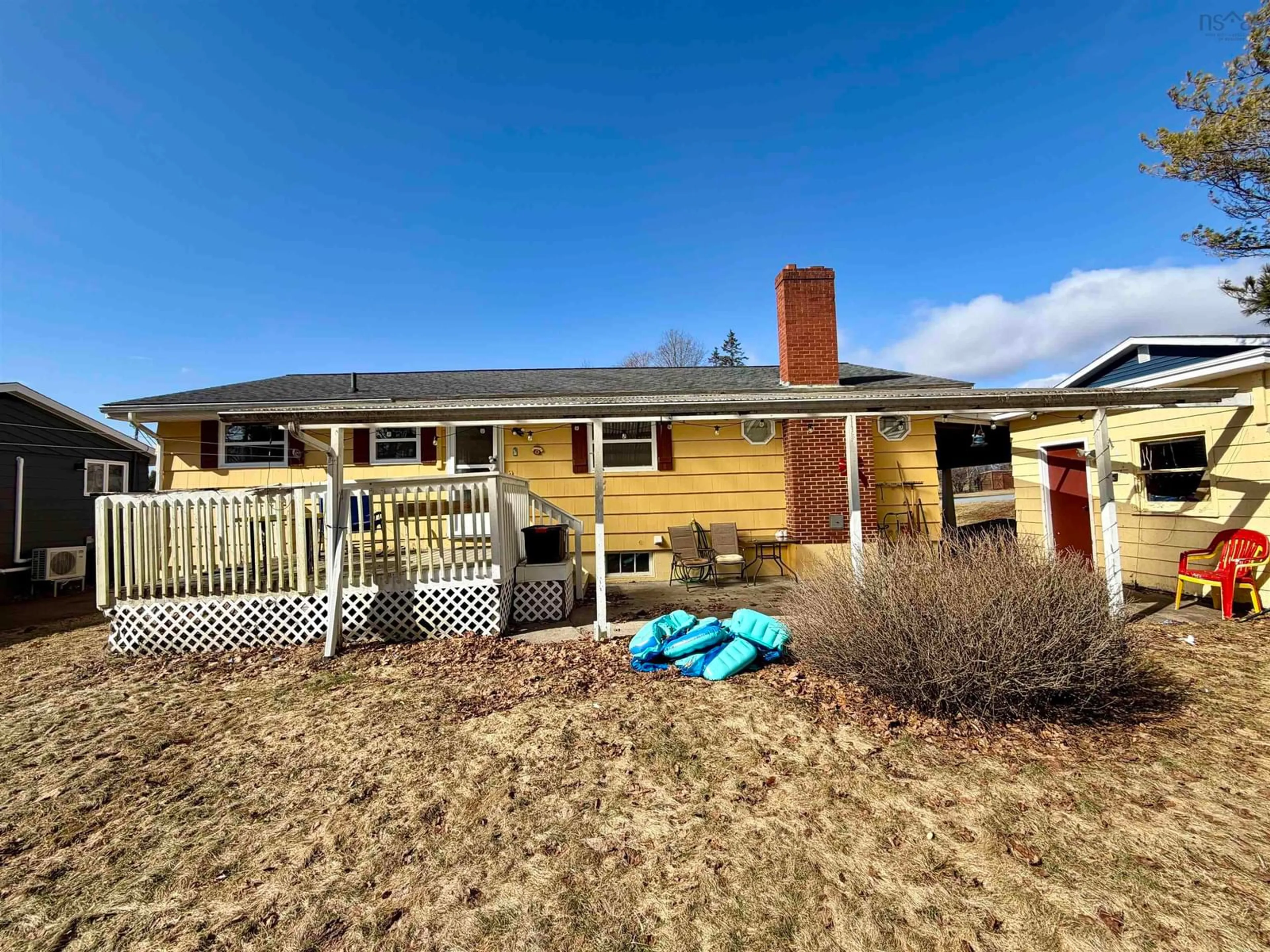 A pic from outside/outdoor area/front of a property/back of a property/a pic from drone, unknown for 43 Maple Blvd, Bible Hill Nova Scotia B2N 4N4