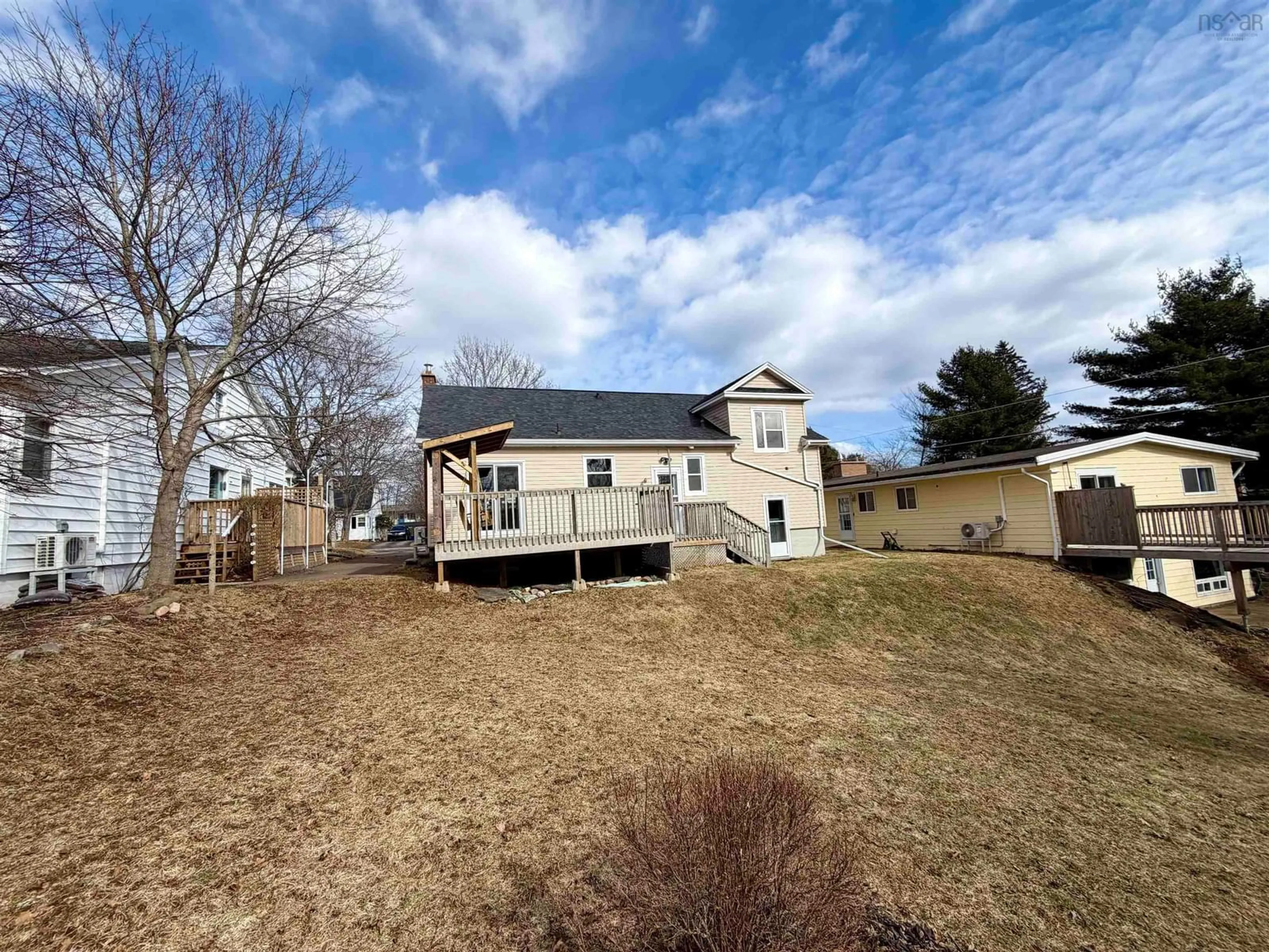 A pic from outside/outdoor area/front of a property/back of a property/a pic from drone, unknown for 80 Roosevelt Ave, Truro Nova Scotia B2N 1B6