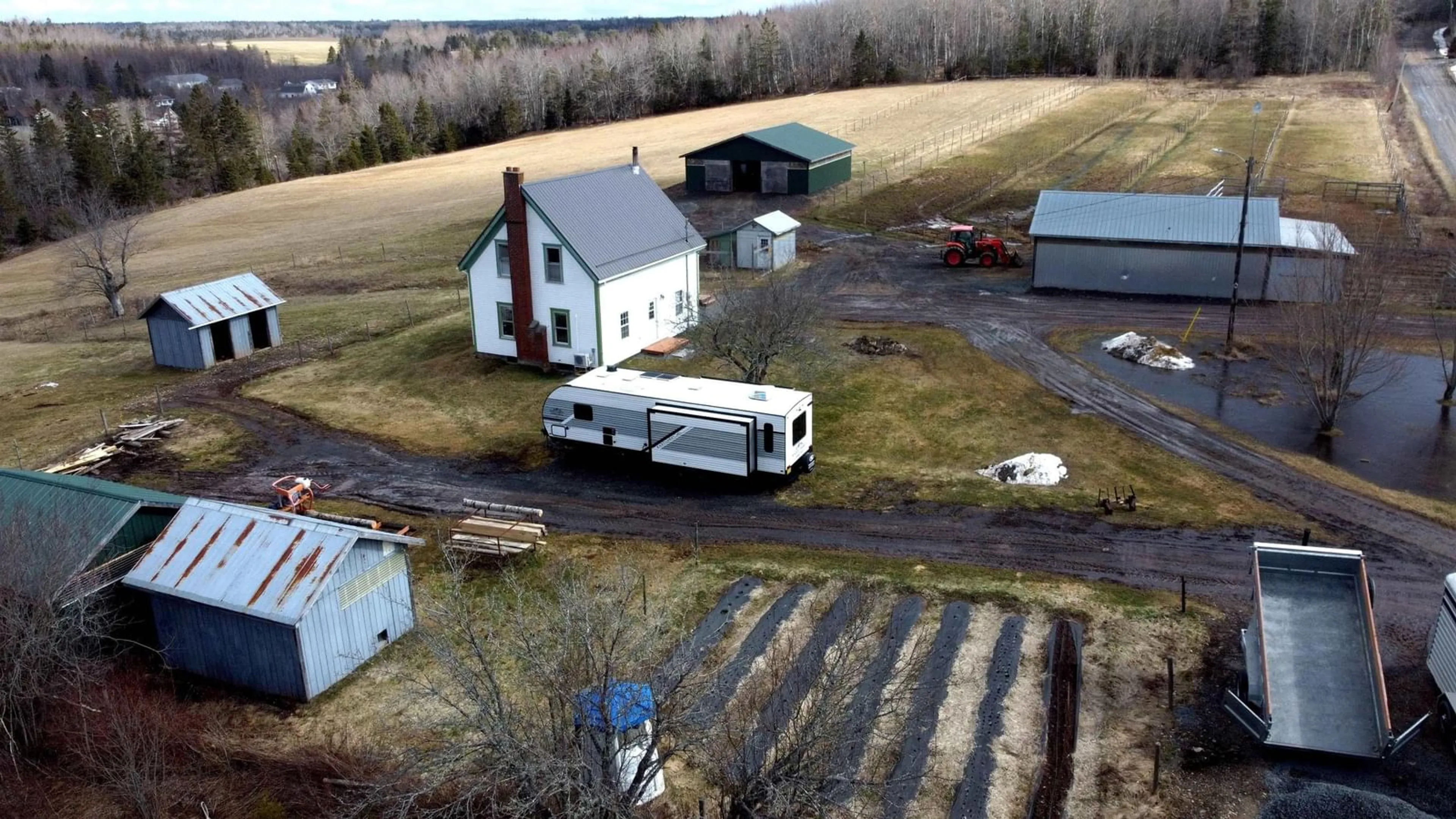 A pic from outside/outdoor area/front of a property/back of a property/a pic from drone, building for 119 William Mcculloch, Upper Kennetcook Rd, Upper Kennetcook Nova Scotia B0N 1T0