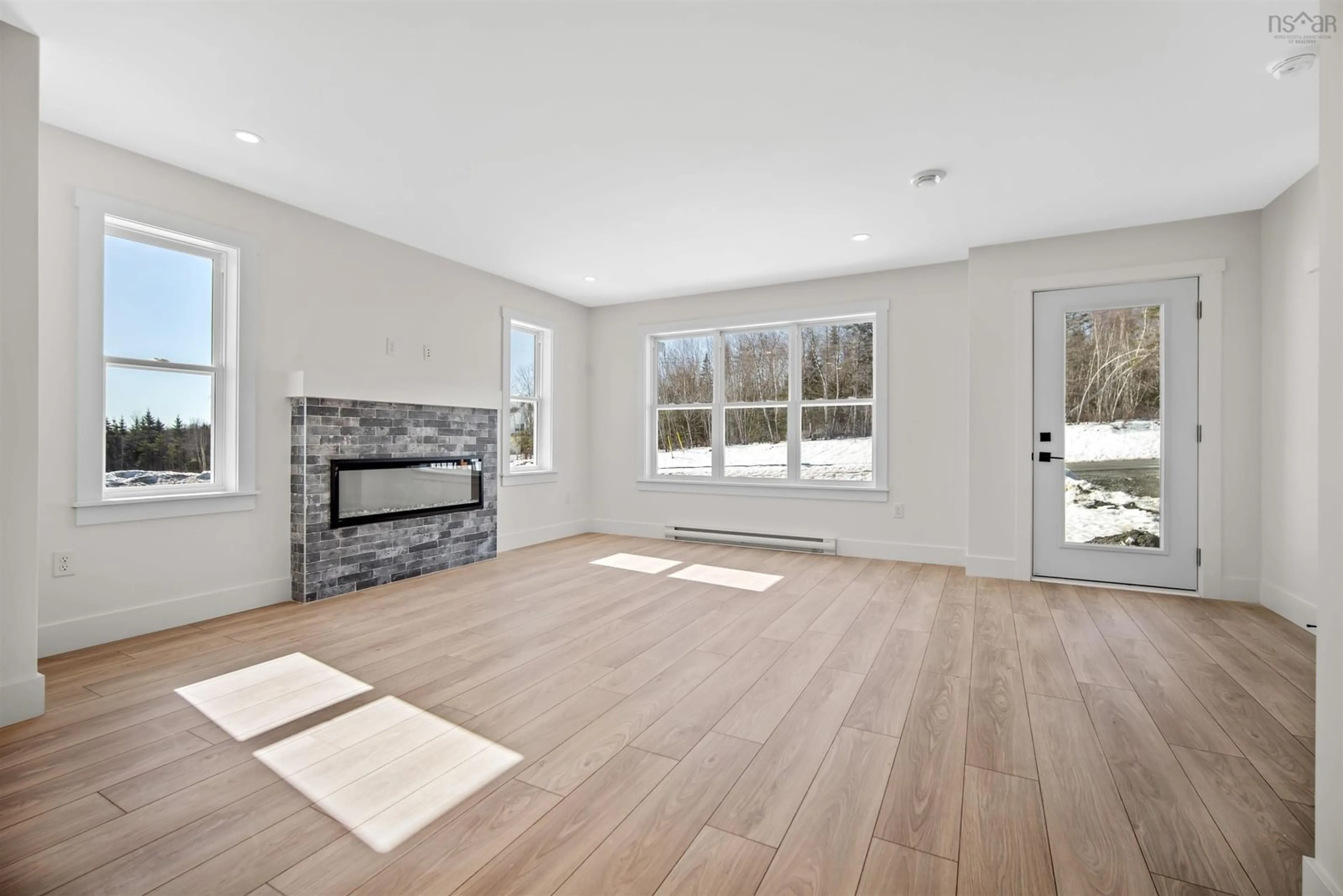 Unknown for 28 Grove St, Mount Uniacke Nova Scotia B0N 1Z0