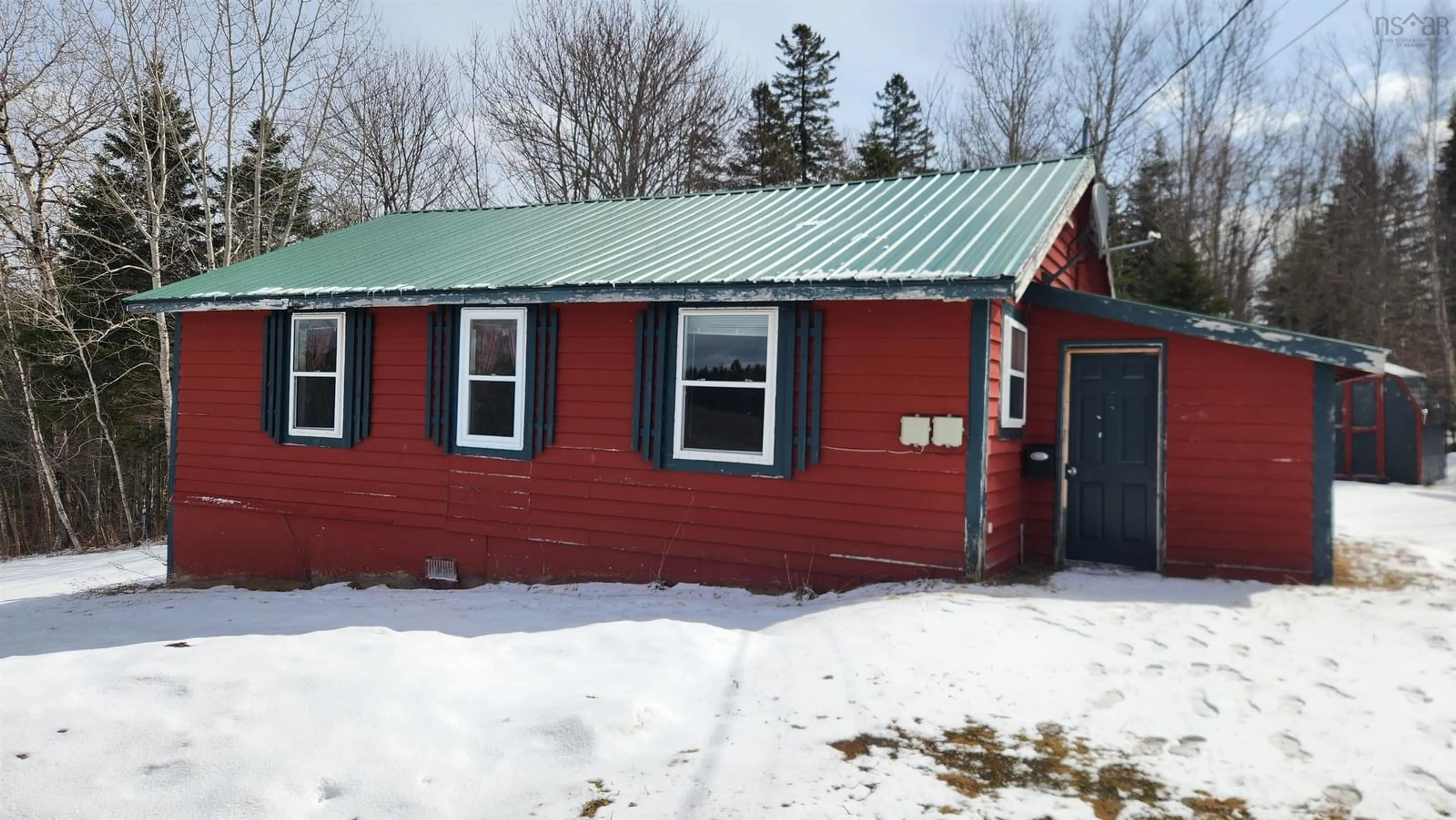 Shed for 2490 Davidson St, Forest Hill Nova Scotia B4P 2R1