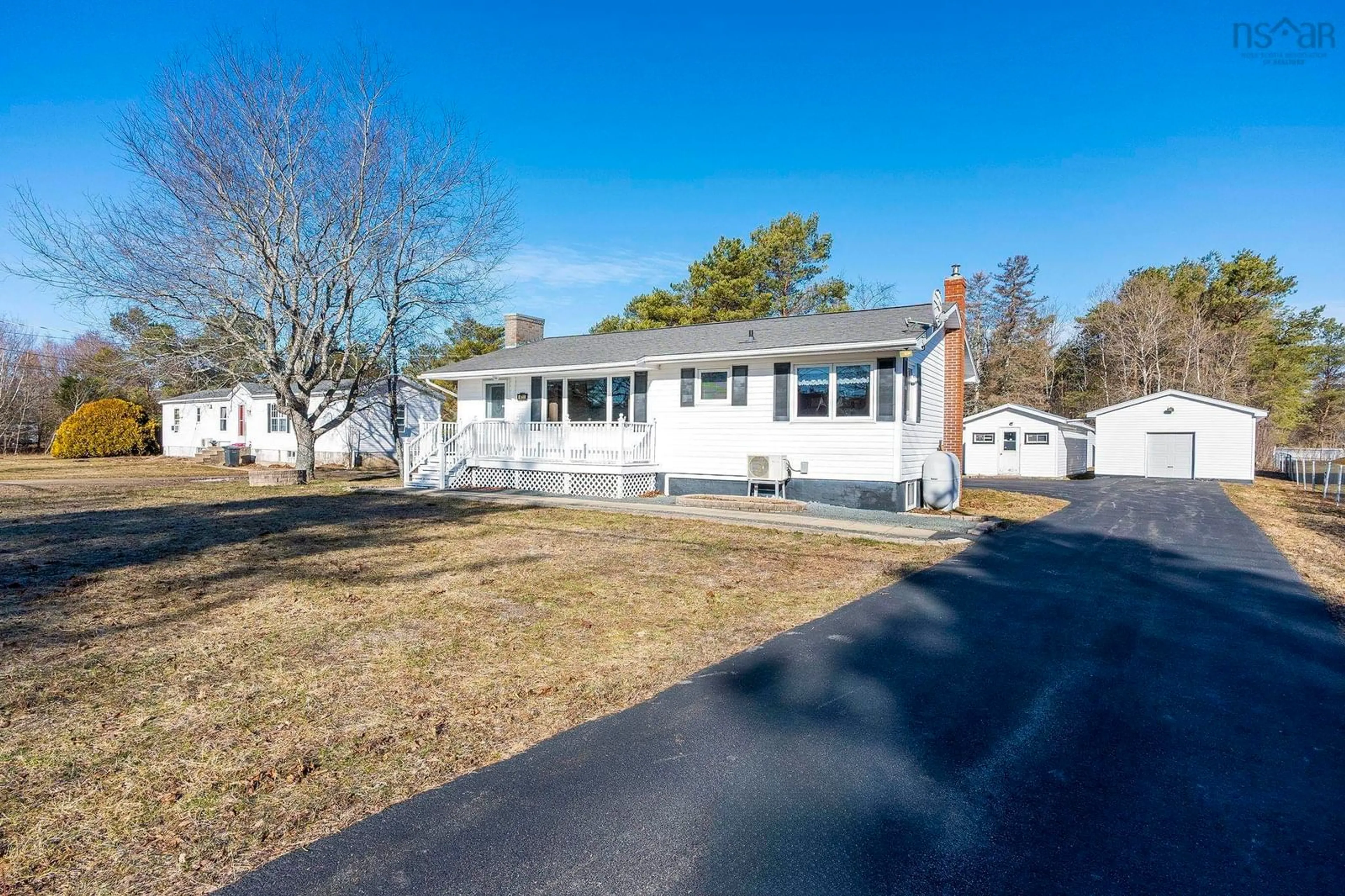 A pic from outside/outdoor area/front of a property/back of a property/a pic from drone, street for 8711 201 Hwy, Nictaux Nova Scotia B0S 1P0