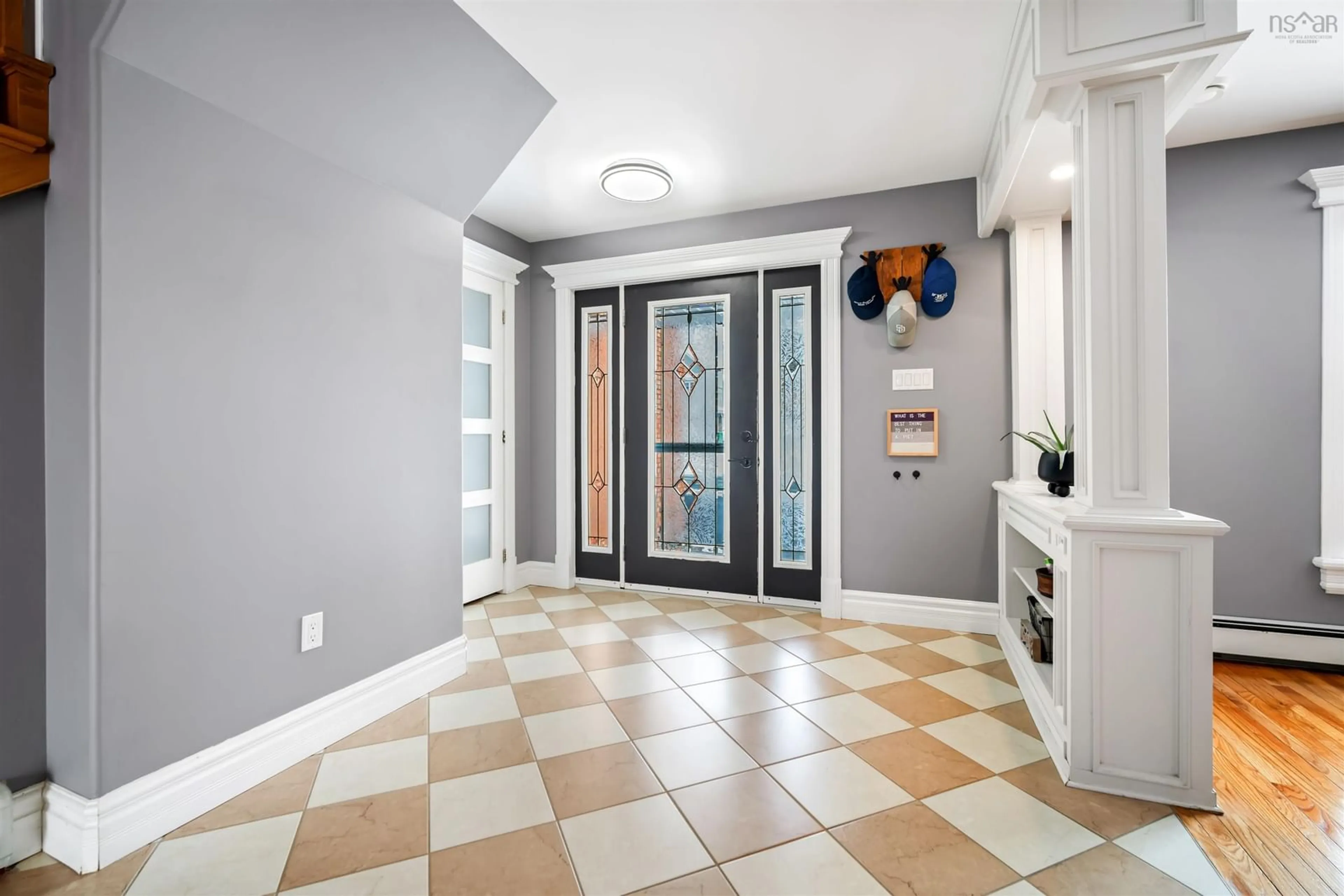 Indoor entryway for 86 Summer Field Way, Portland Hills Nova Scotia B2W 6M7