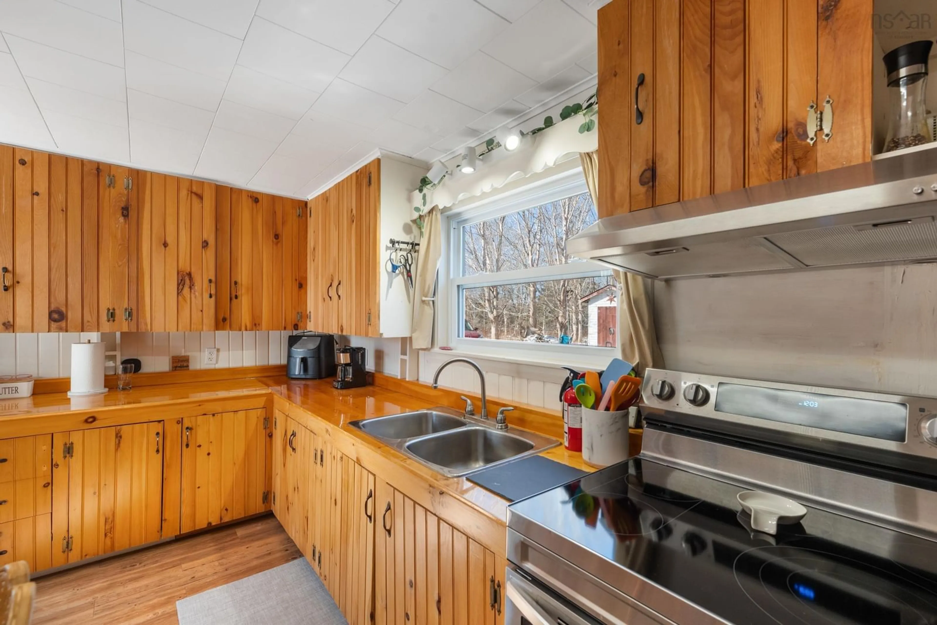 Standard kitchen, unknown for 9330 Highway 3, Pleasant Lake Nova Scotia B5A 5J9