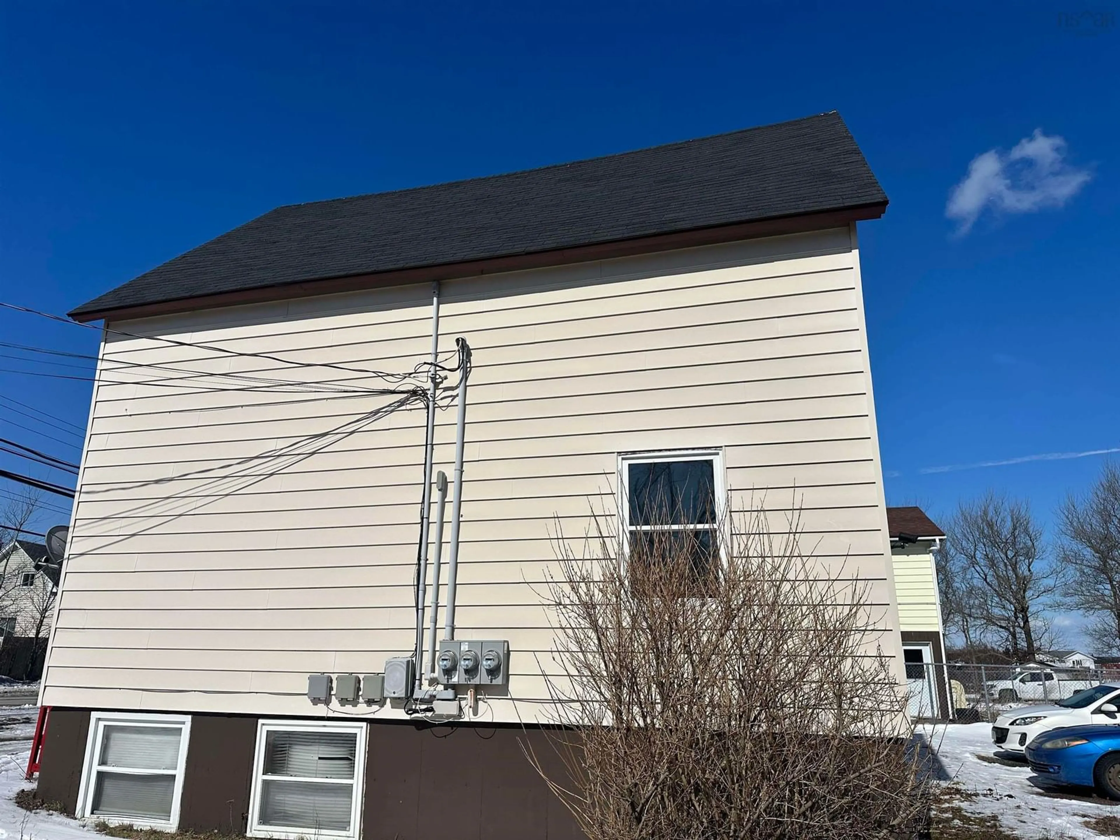 Home with vinyl exterior material, building for 1326 Main St, Glace Bay Nova Scotia B1A 5A7