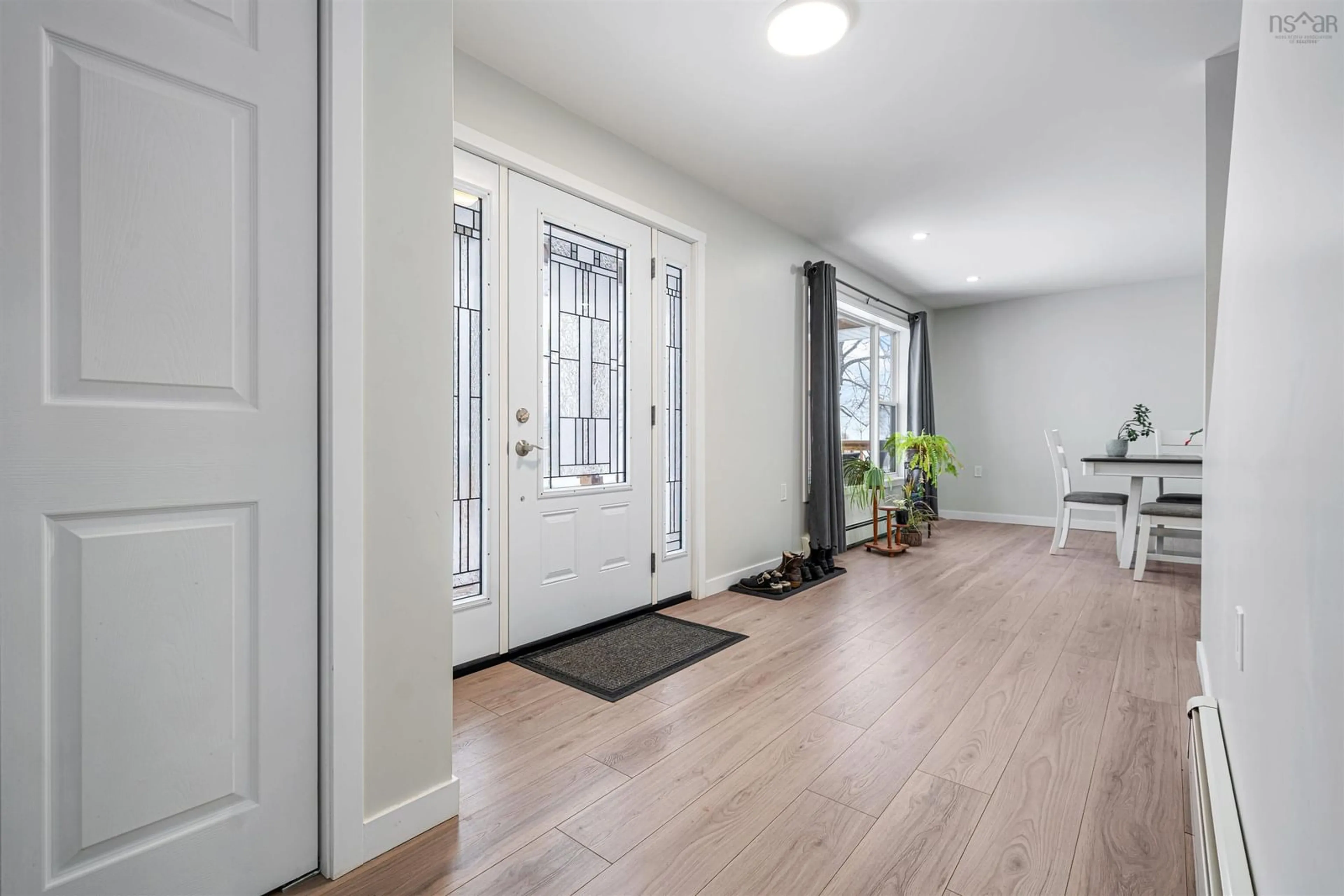 Indoor entryway for 1568 North Main St, Westville Nova Scotia B0K 2A0