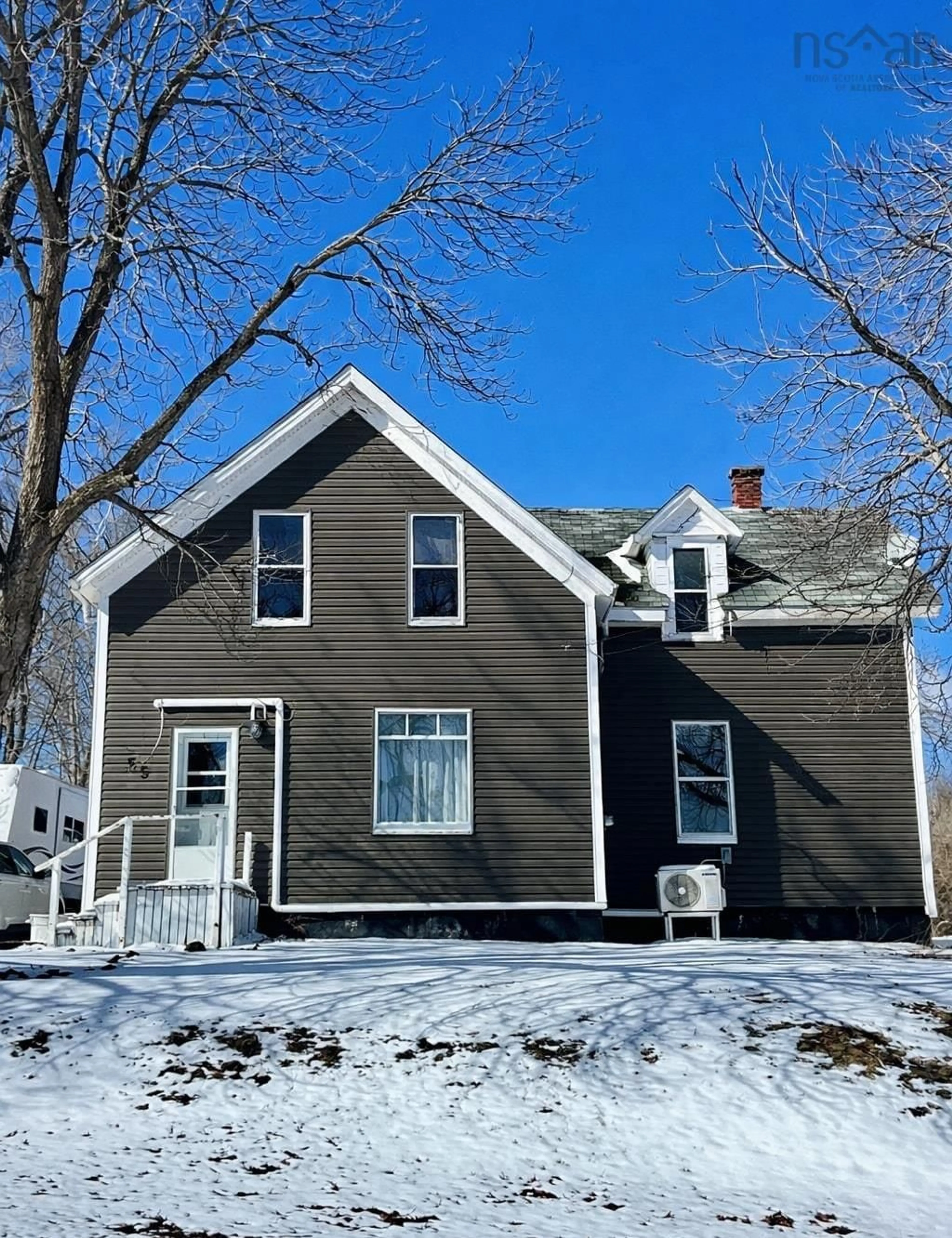 Home with vinyl exterior material, street for 55 View St, New Glasgow Nova Scotia B2H 2G3