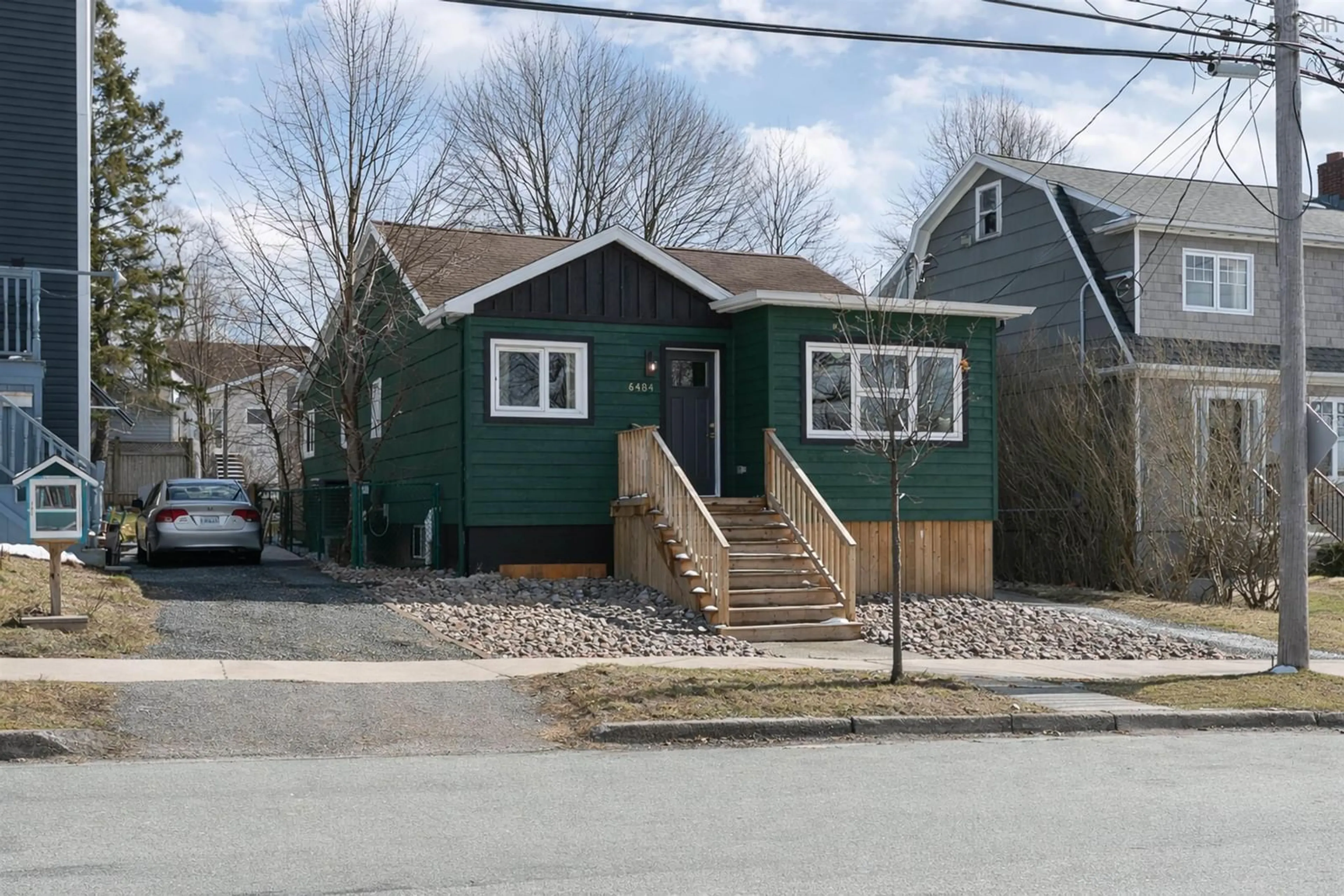Home with vinyl exterior material, street for 6484 Roslyn Rd, West End Nova Scotia B3L 2M7