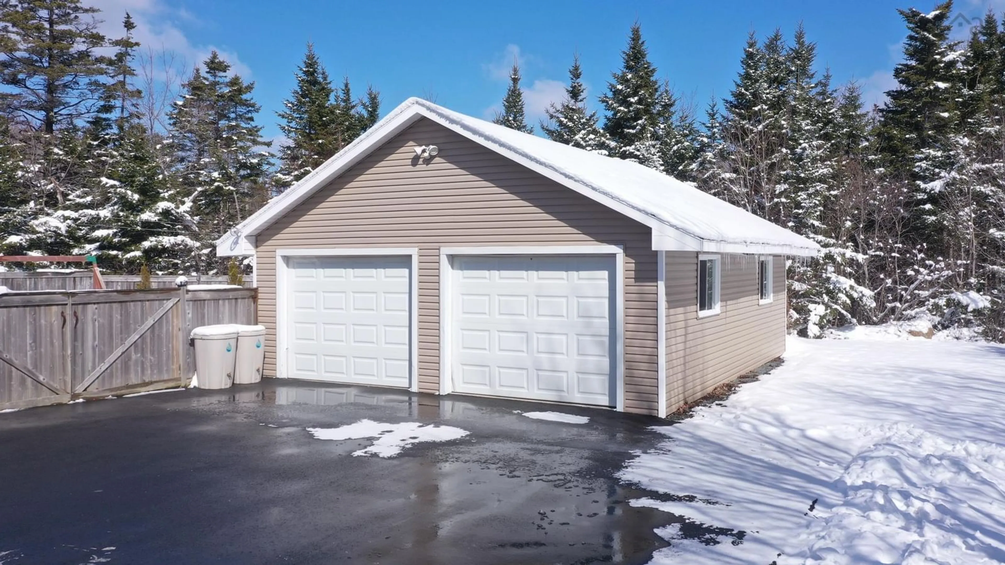 Indoor garage for 2 Mersey Crt, Hatchet Lake Nova Scotia B3T 1R7