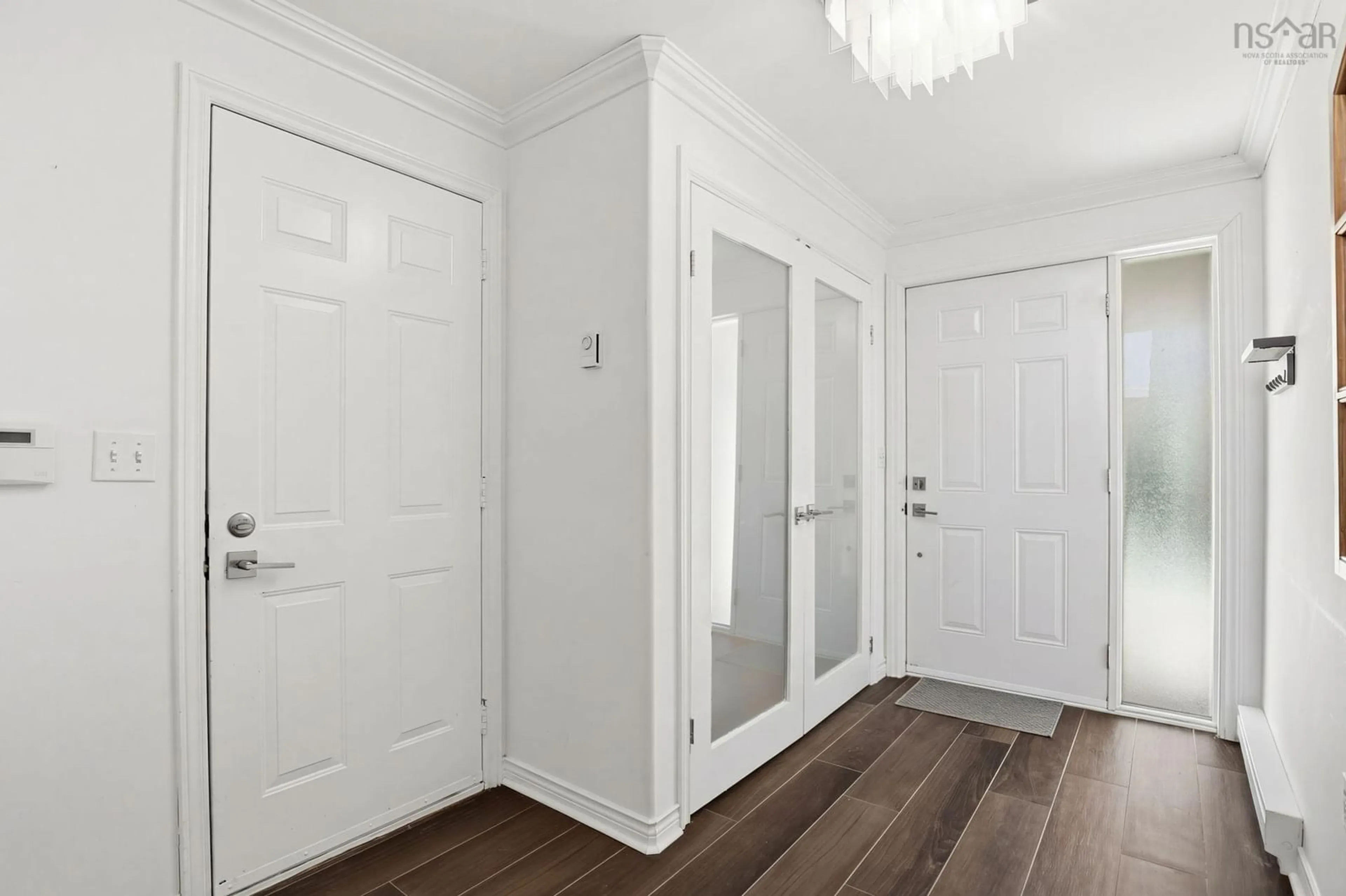 Indoor entryway for 10 A Y Jackson Crt, Bedford Nova Scotia B4A 4B4
