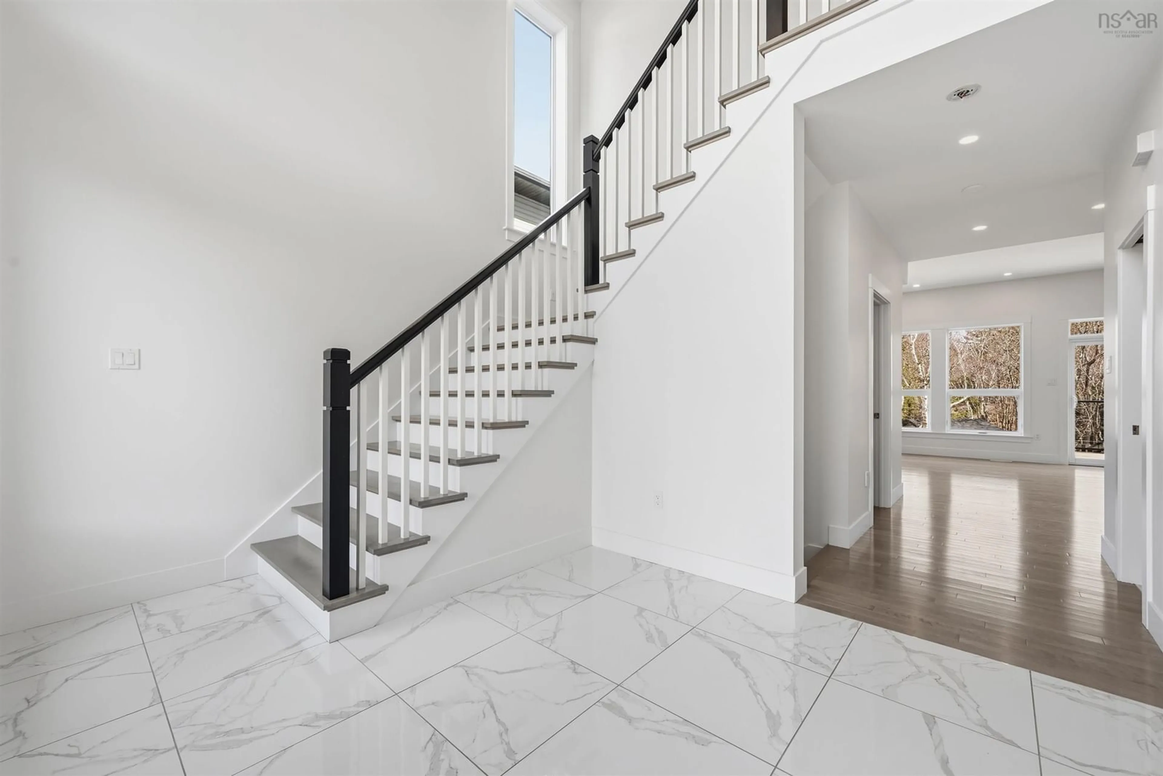 Stairs for 321 Transom Dr, Halifax Nova Scotia B3M 0L1