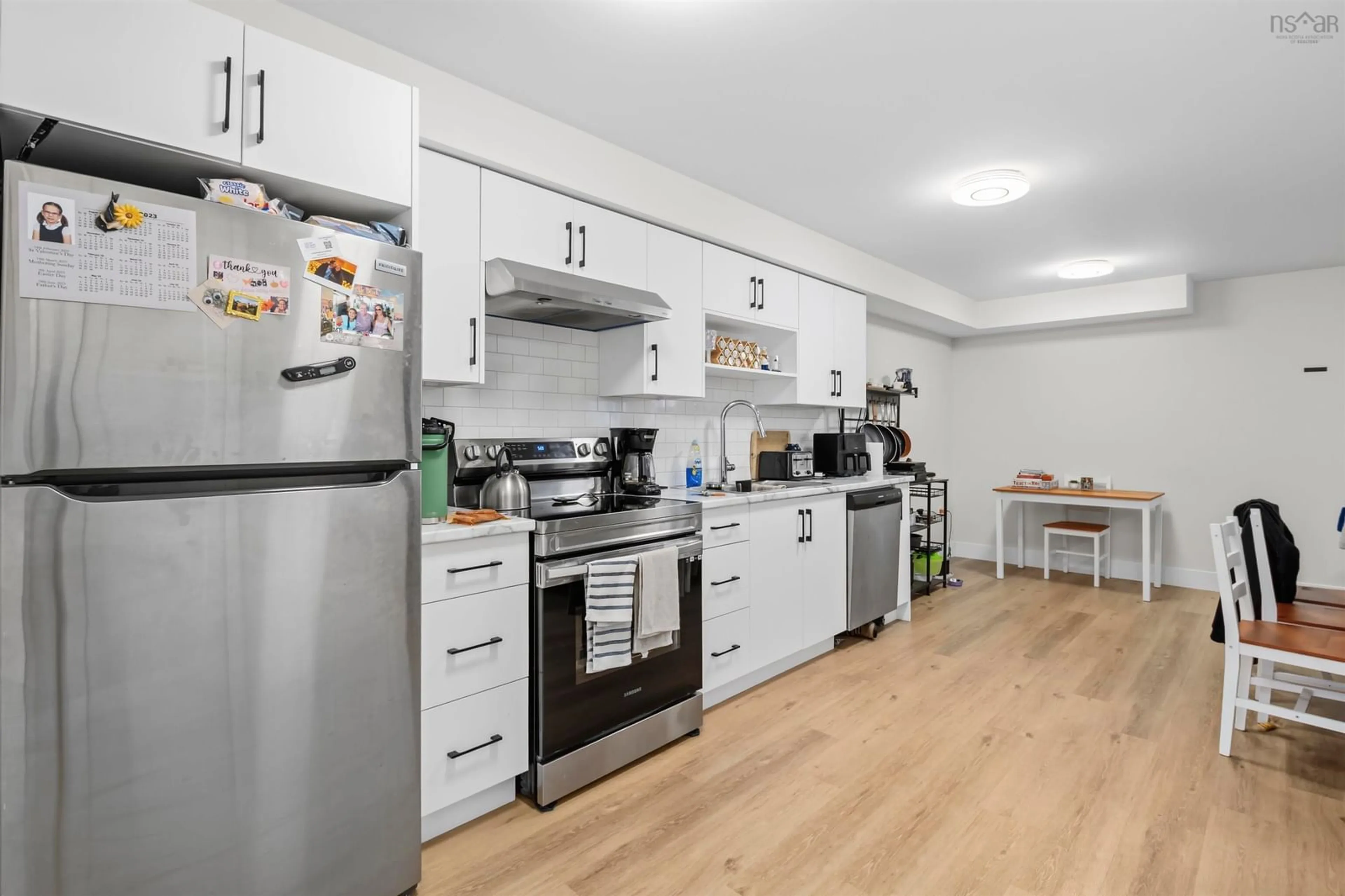 Standard kitchen, unknown for 64 Everette St, Dartmouth Nova Scotia B2W 1H2