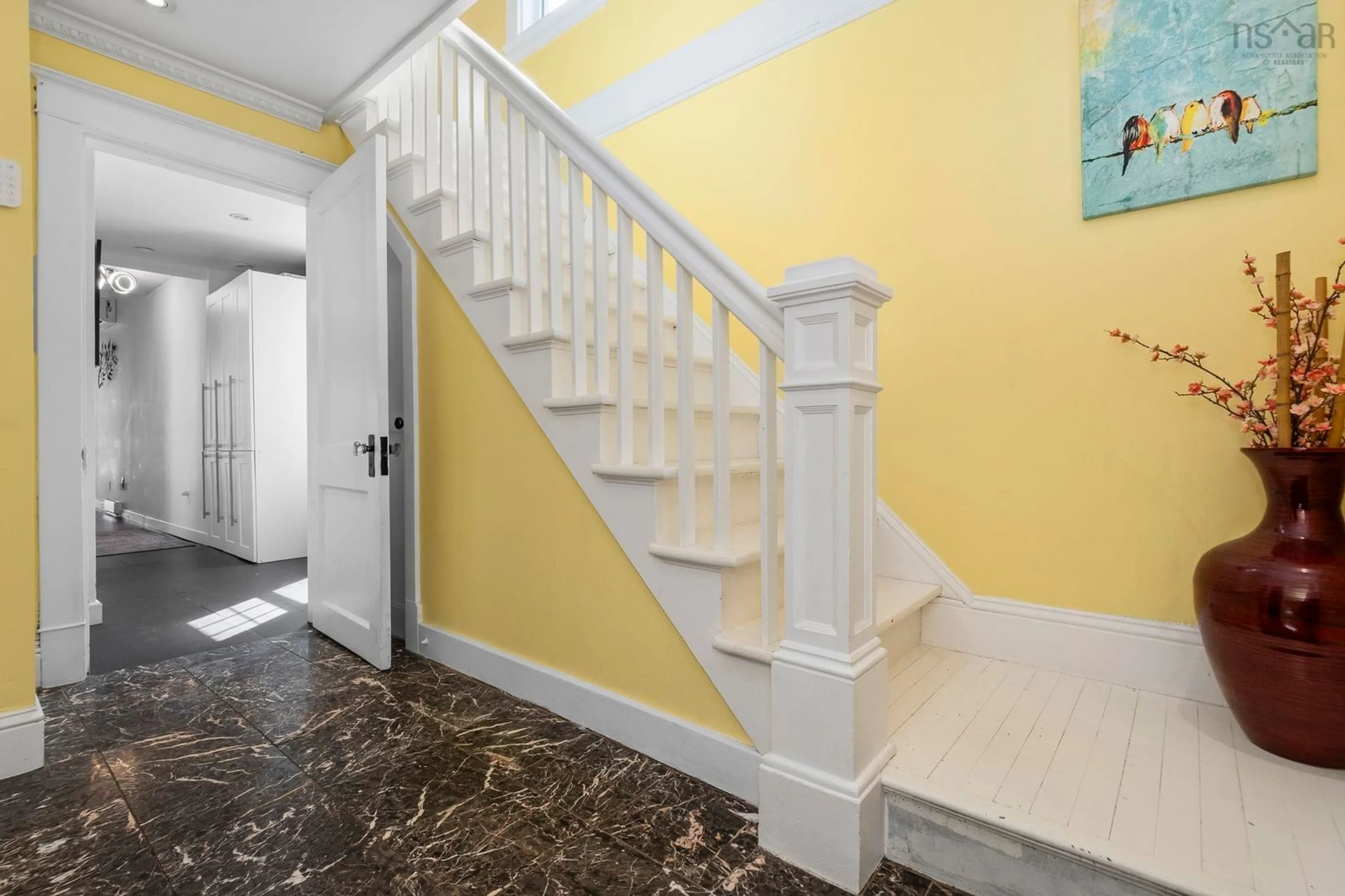 Stairs for 11 Mcfatridge Road Rd, Halifax Nova Scotia B3N 2R2