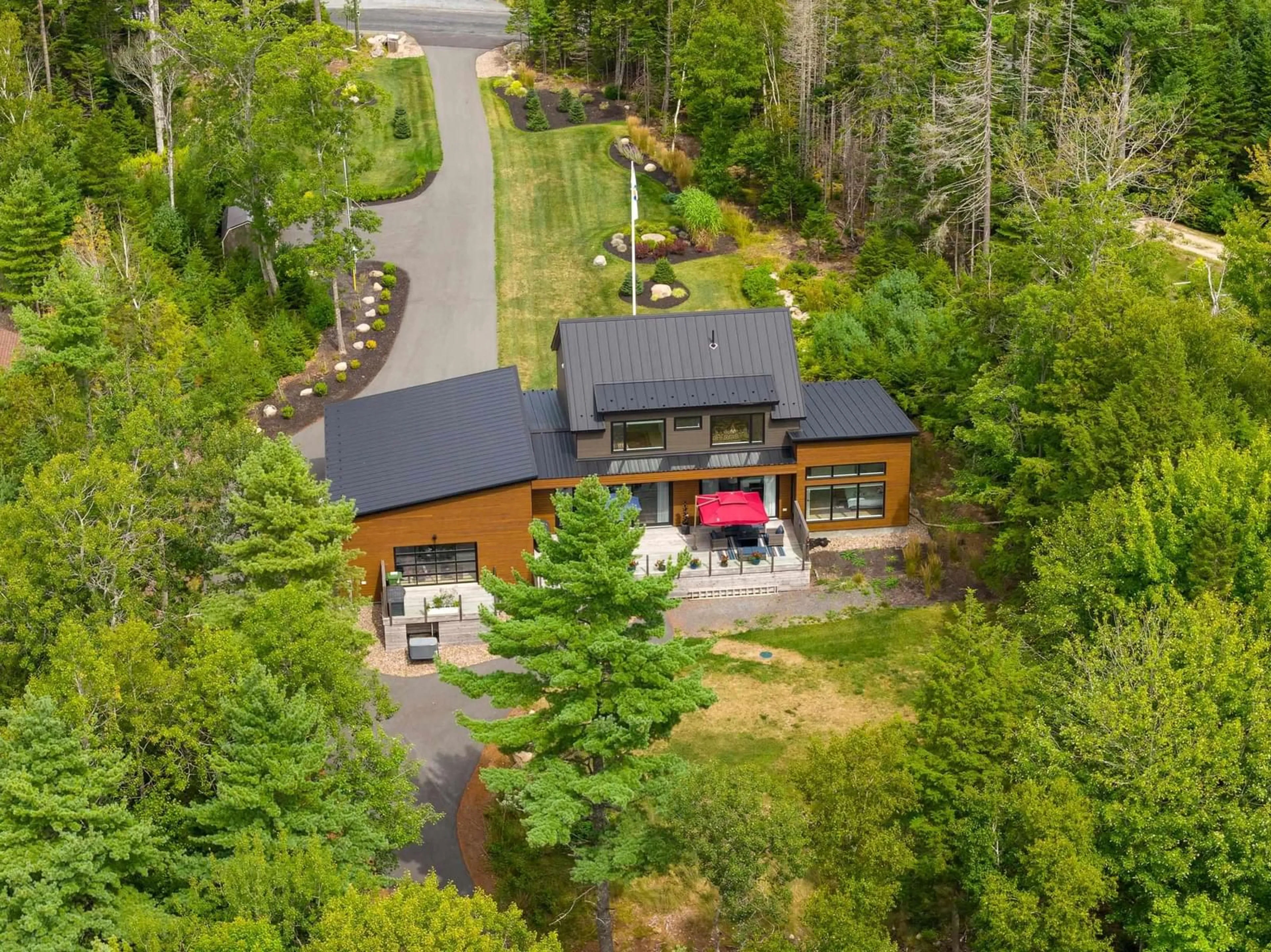 A pic from outside/outdoor area/front of a property/back of a property/a pic from drone, unknown for 528 Hermans Island Rd, Herman's Island Nova Scotia B0J 2E0