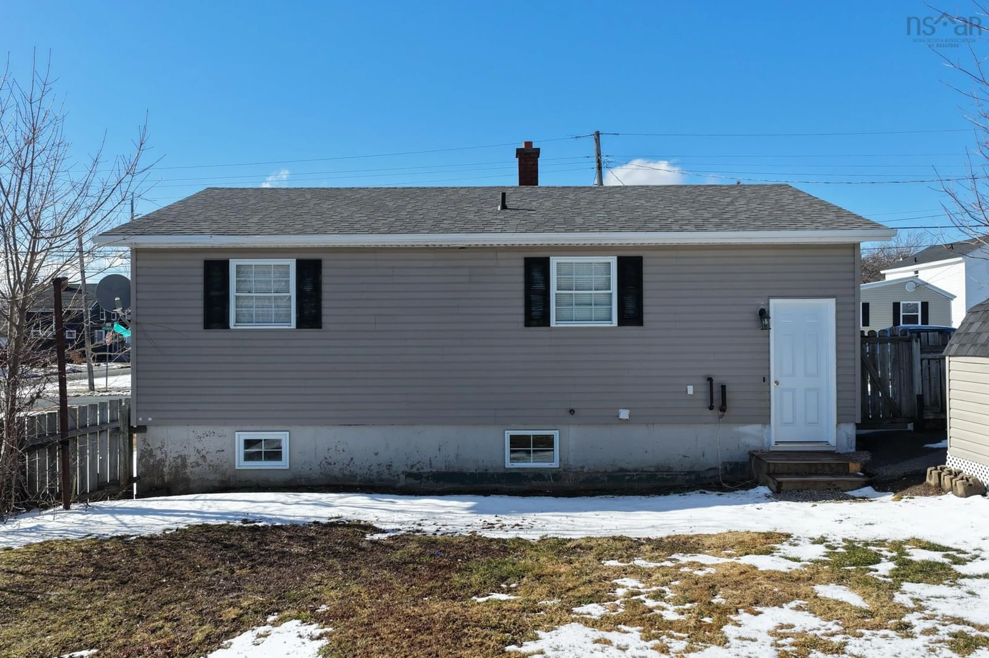 Home with vinyl exterior material, unknown for 458 Atlantic St, Sydney Nova Scotia B1P 3S2