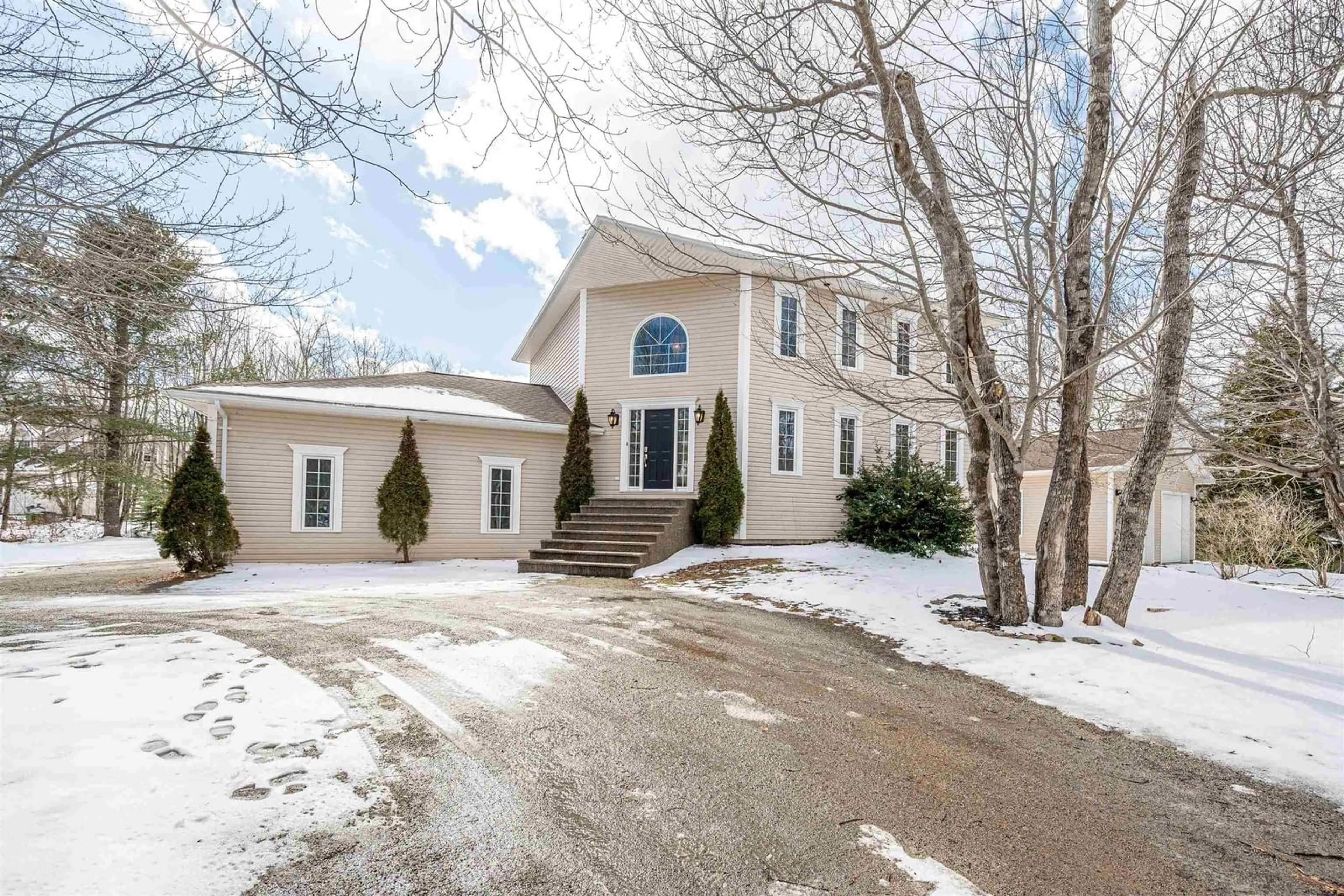 Unknown for 9 Haliburton Cres, Stillwater Lake Nova Scotia B3Z 1P1