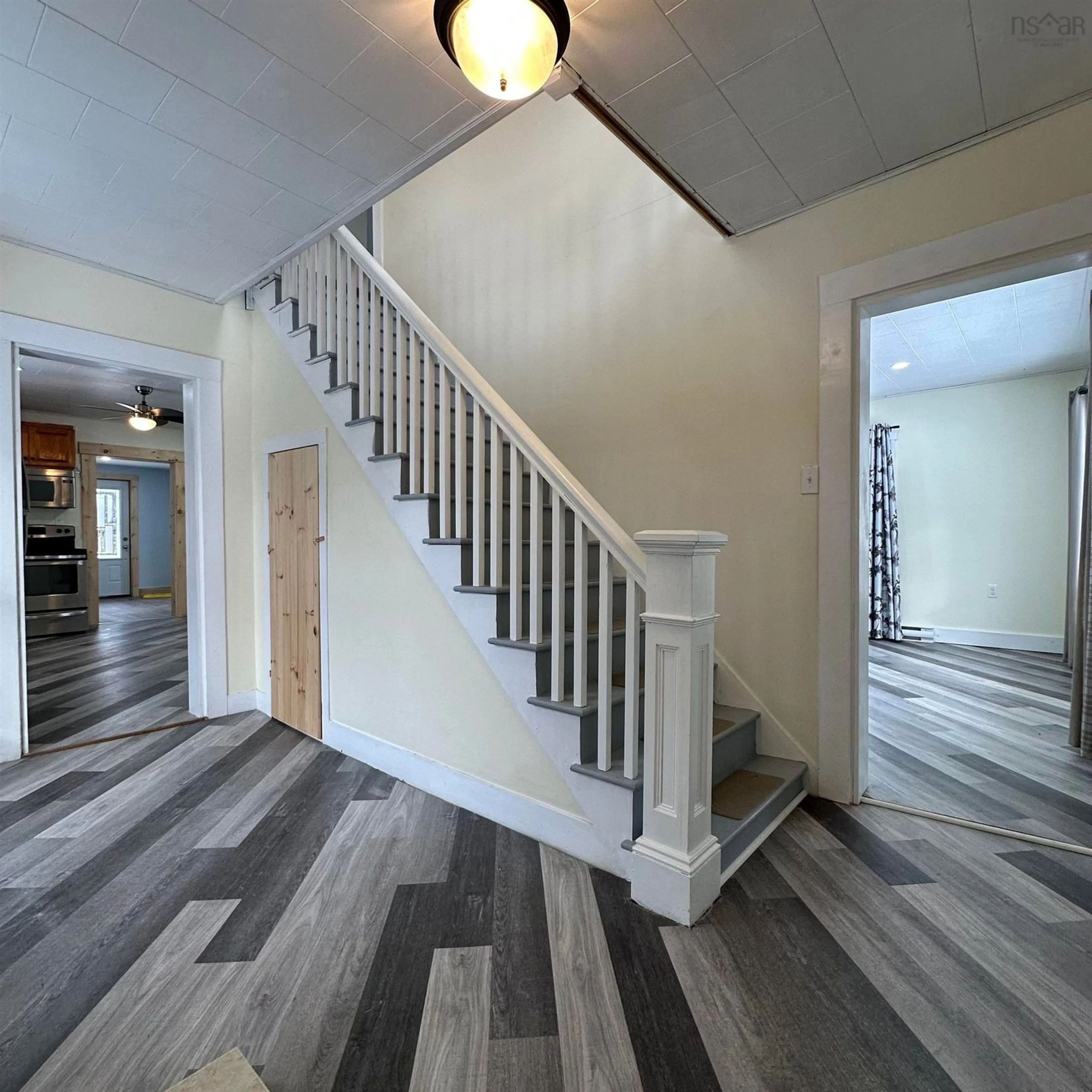 Unknown for 9744 Highway 8, Caledonia Nova Scotia B0T 1B0