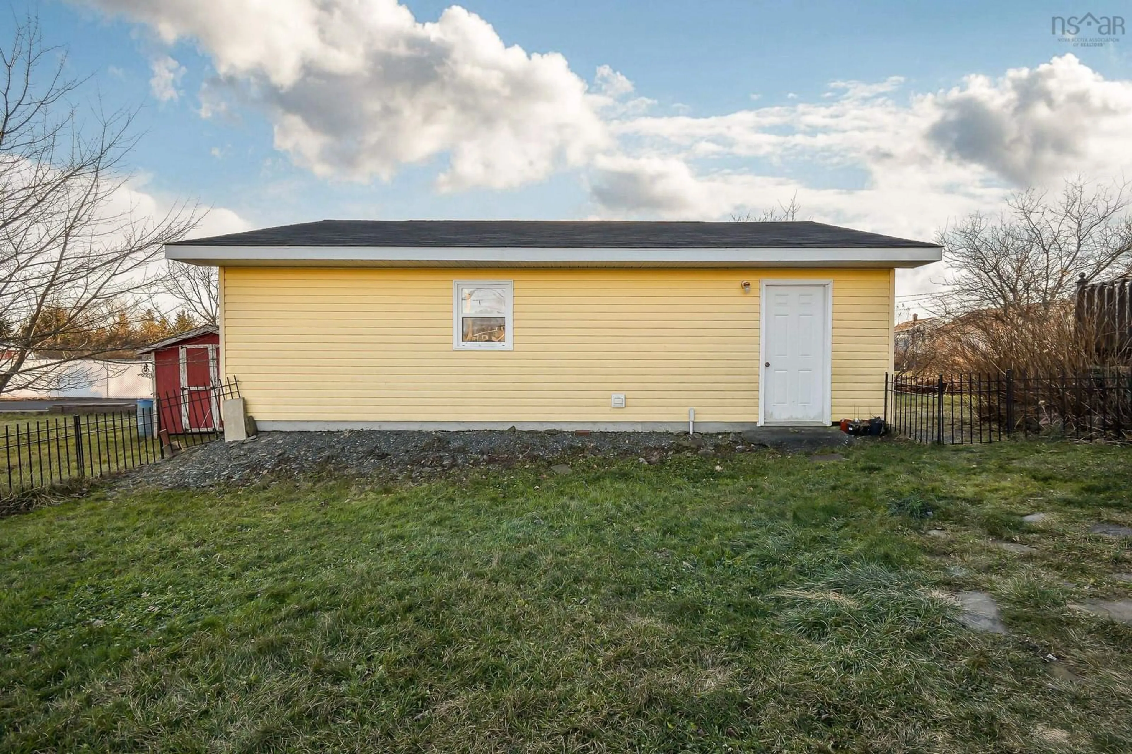 Shed for 100 Borden St, Glace Bay Nova Scotia B1A 1Y7