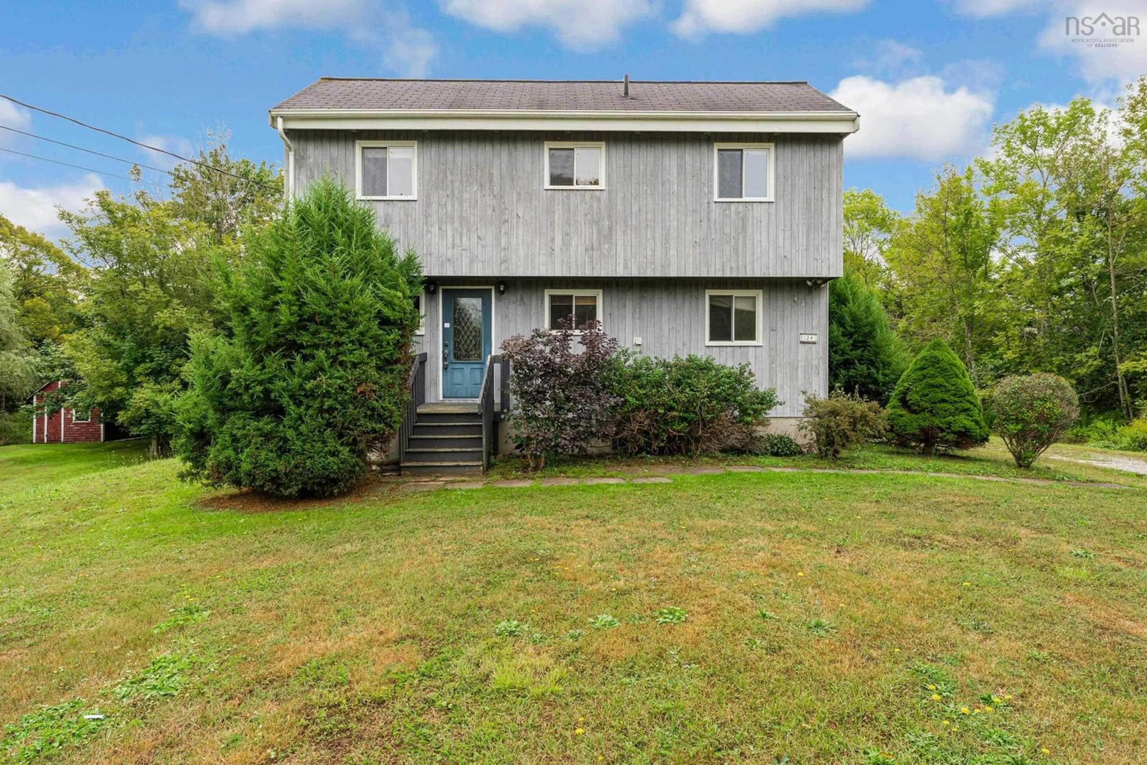 Home with vinyl exterior material, unknown for 10247 Highway 3, Arcadia Nova Scotia B0W 1B0