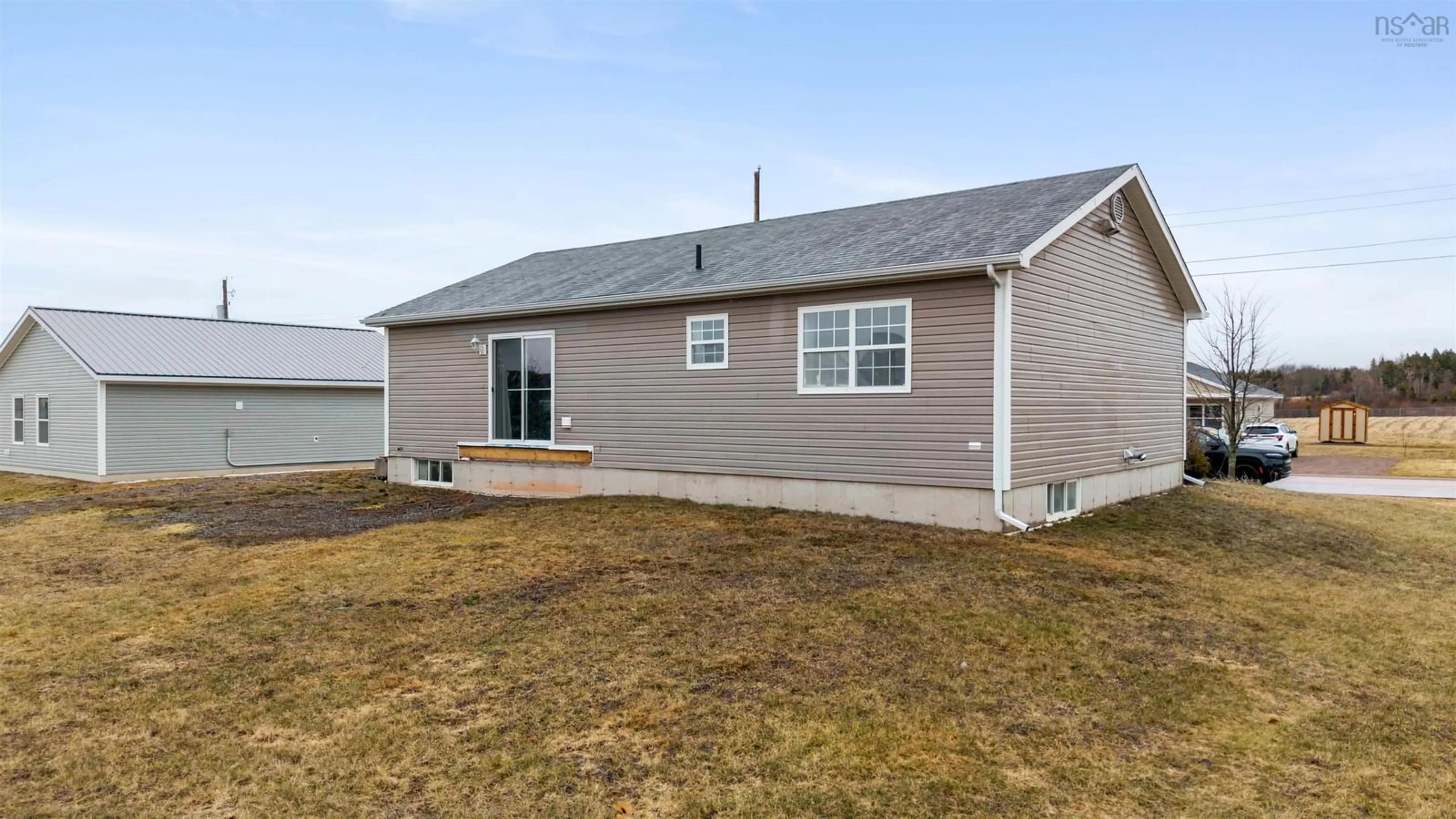 Home with vinyl exterior material, unknown for 9 Fleming Ave, Amherst Nova Scotia B4H 0C3