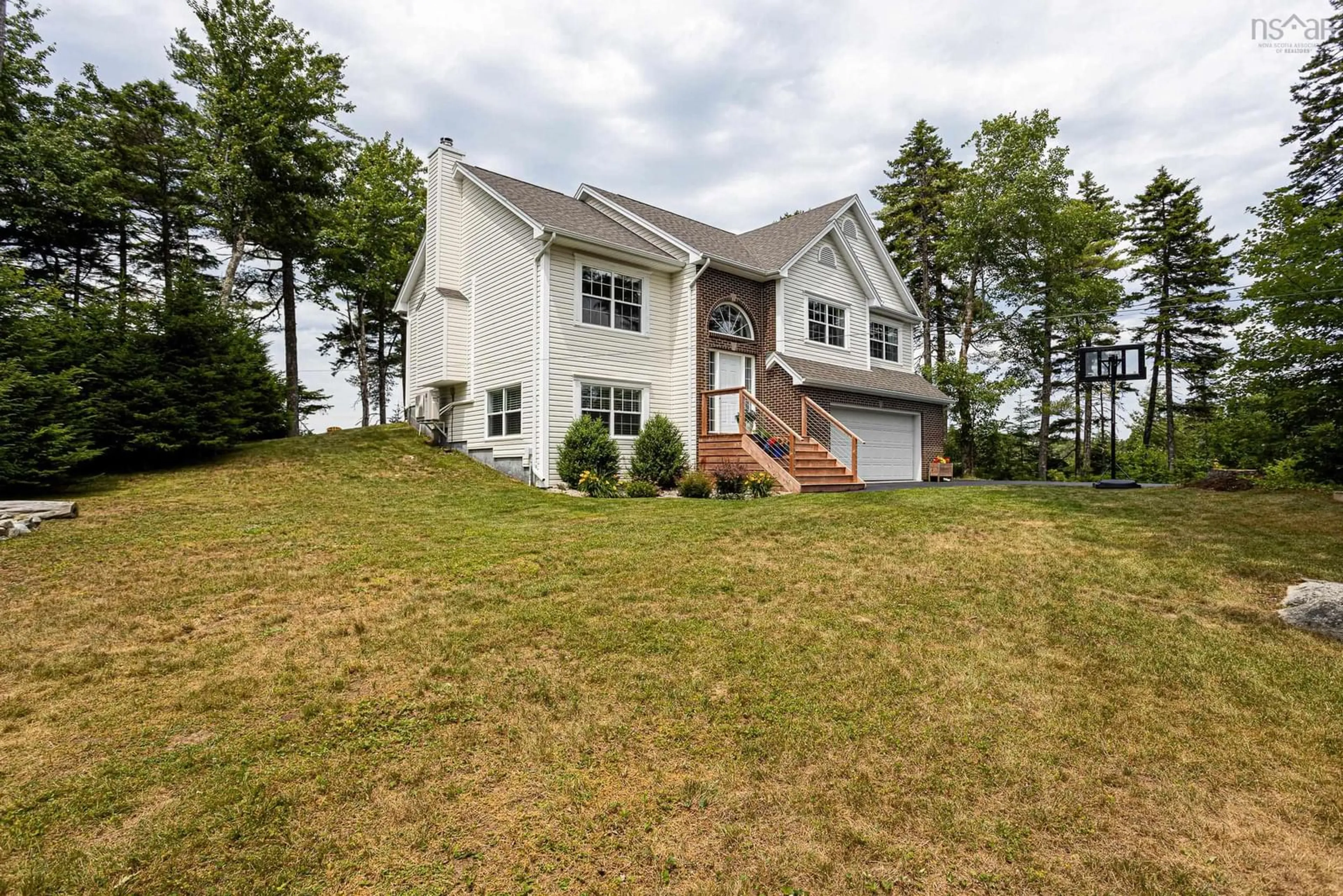 Home with vinyl exterior material, unknown for 18 Stonehenge Lane, Upper Tantallon Nova Scotia B3Z 4J6