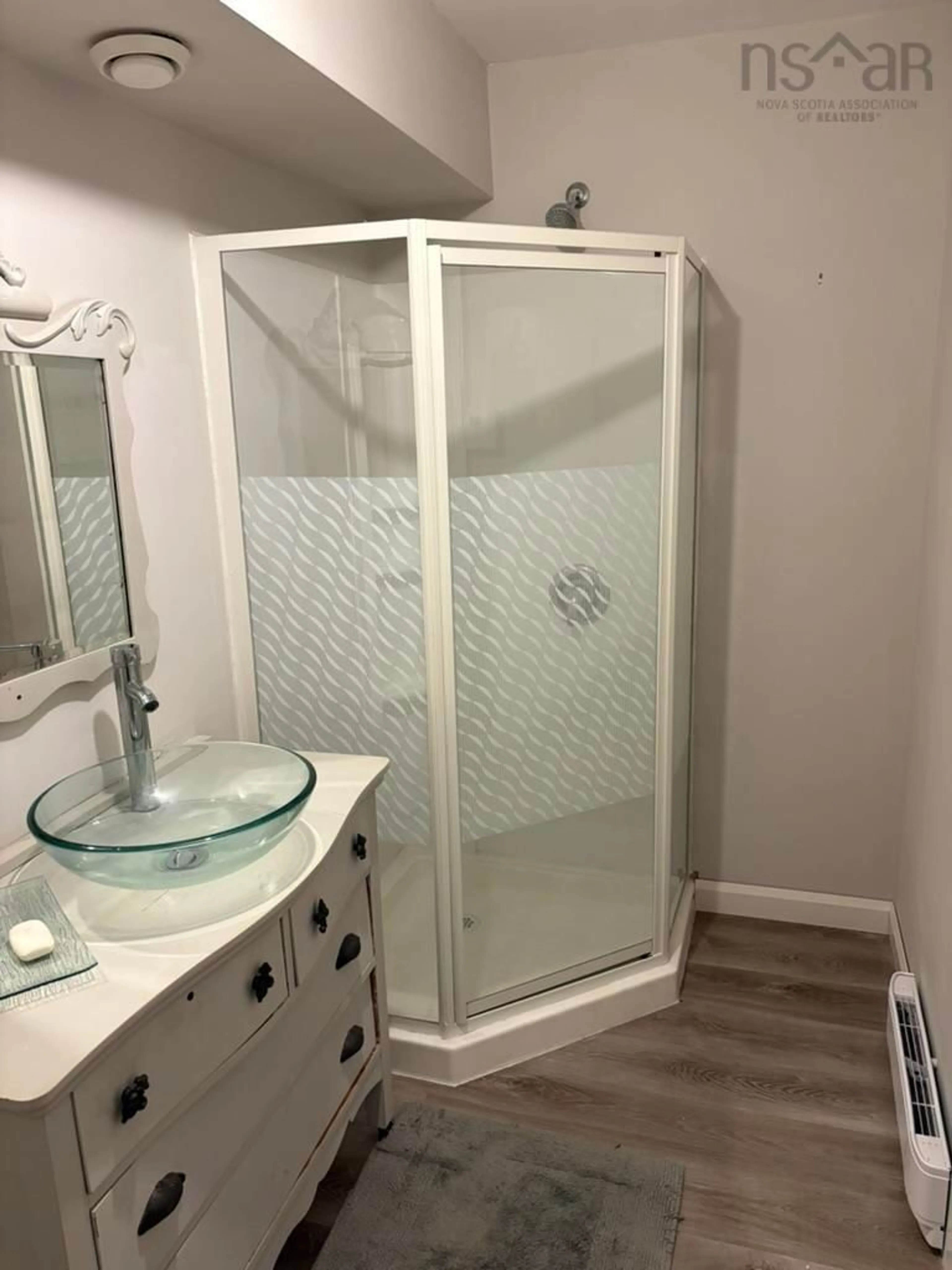 Standard bathroom, ceramic/tile floor for 62 Ardoise Lane, Ardoise Nova Scotia B0N 1L0