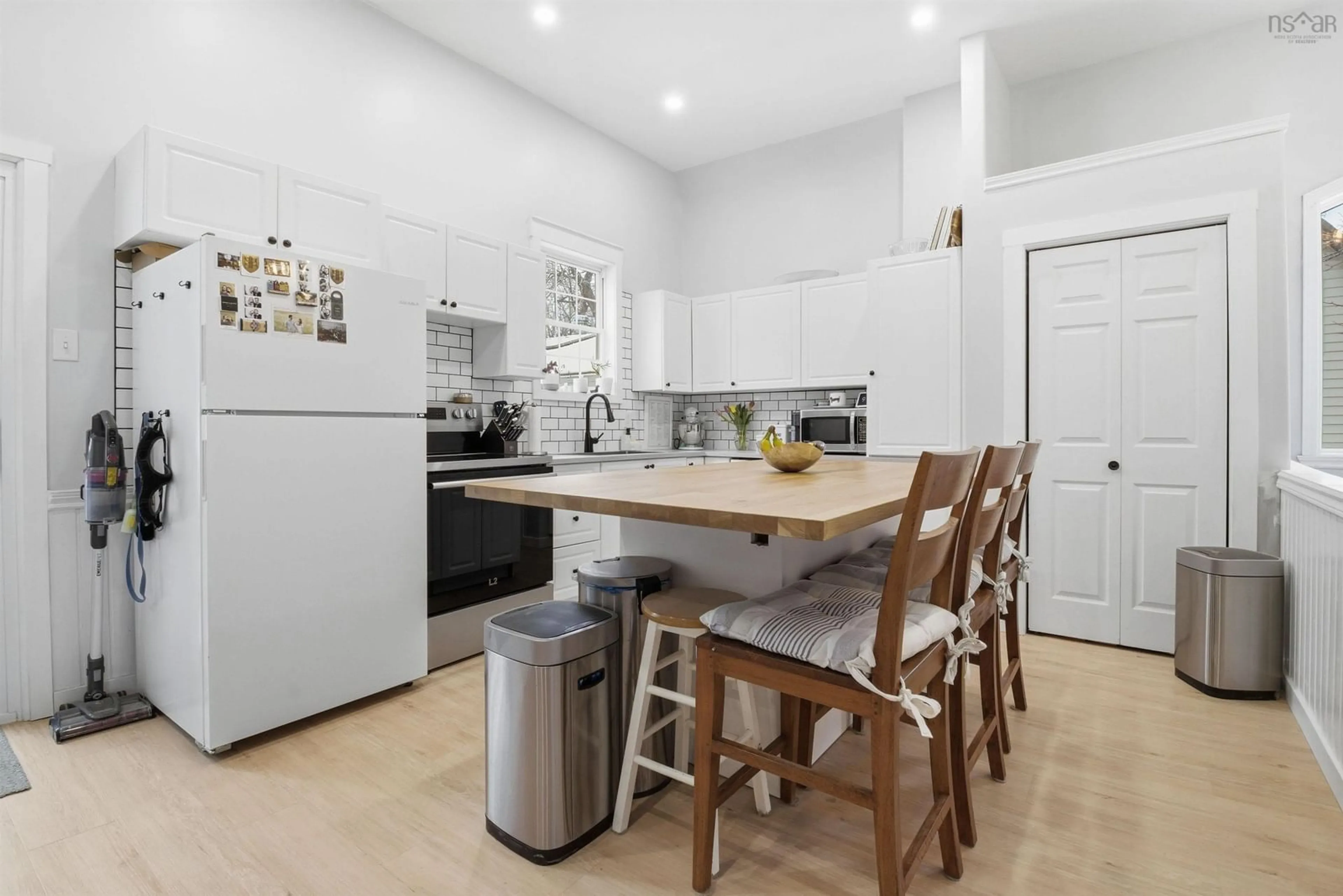 Open concept kitchen, unknown for 2732 Gladstone St, Halifax Peninsula Nova Scotia B3K 4W5