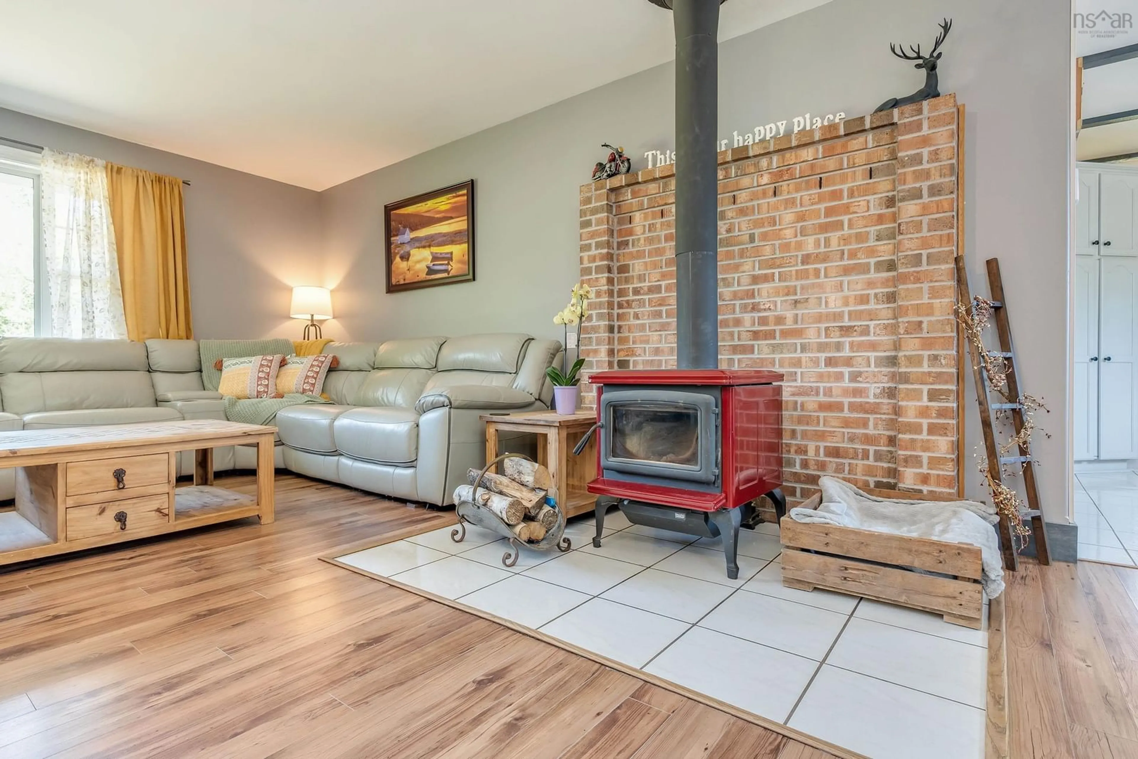 Living room with furniture, unknown for 252 Eves Rd, New Albany Nova Scotia B0S 1P0