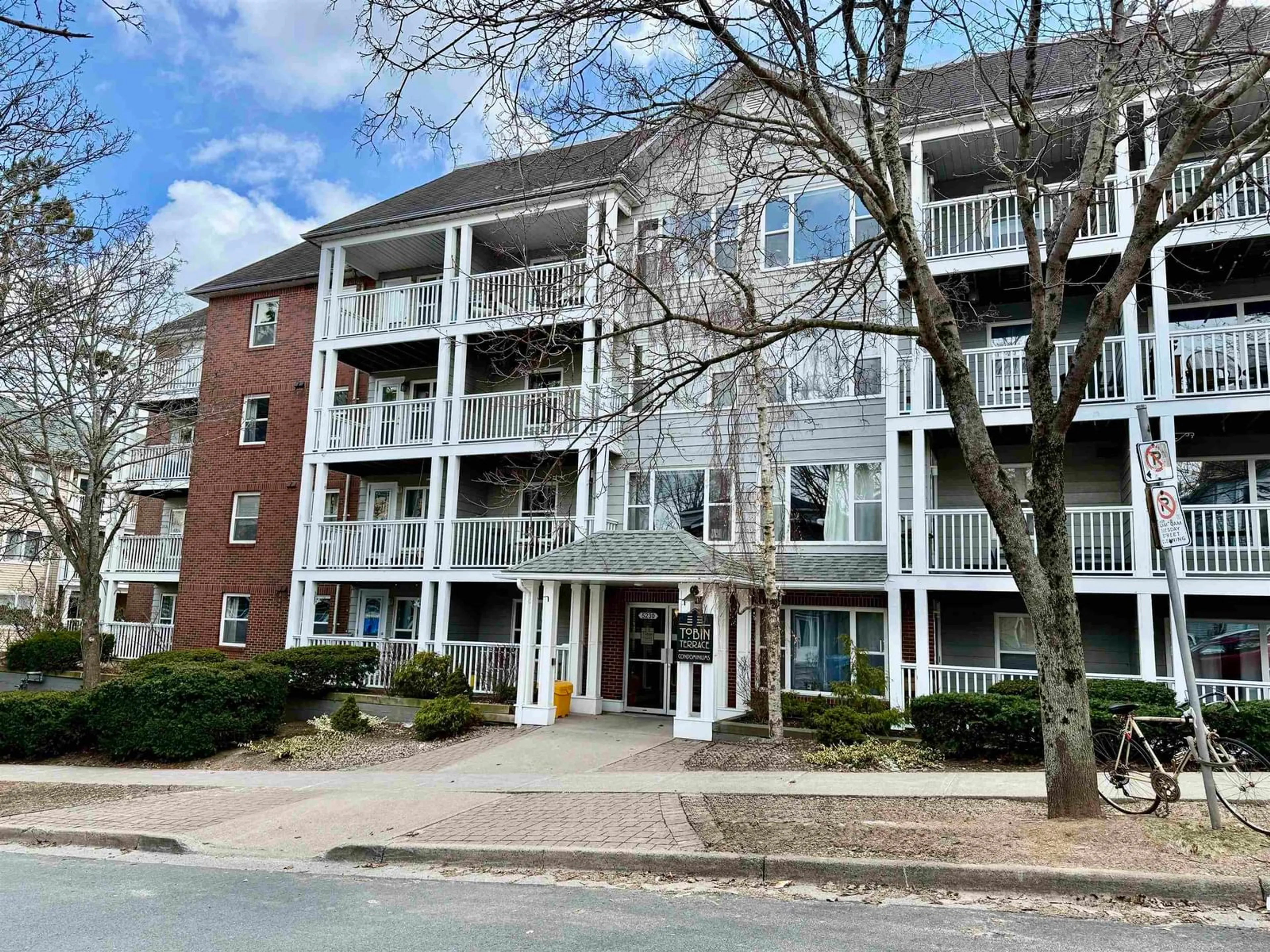 A pic from outside/outdoor area/front of a property/back of a property/a pic from drone, unknown for 5230 Tobin St #202, Halifax Nova Scotia B3H 1S2