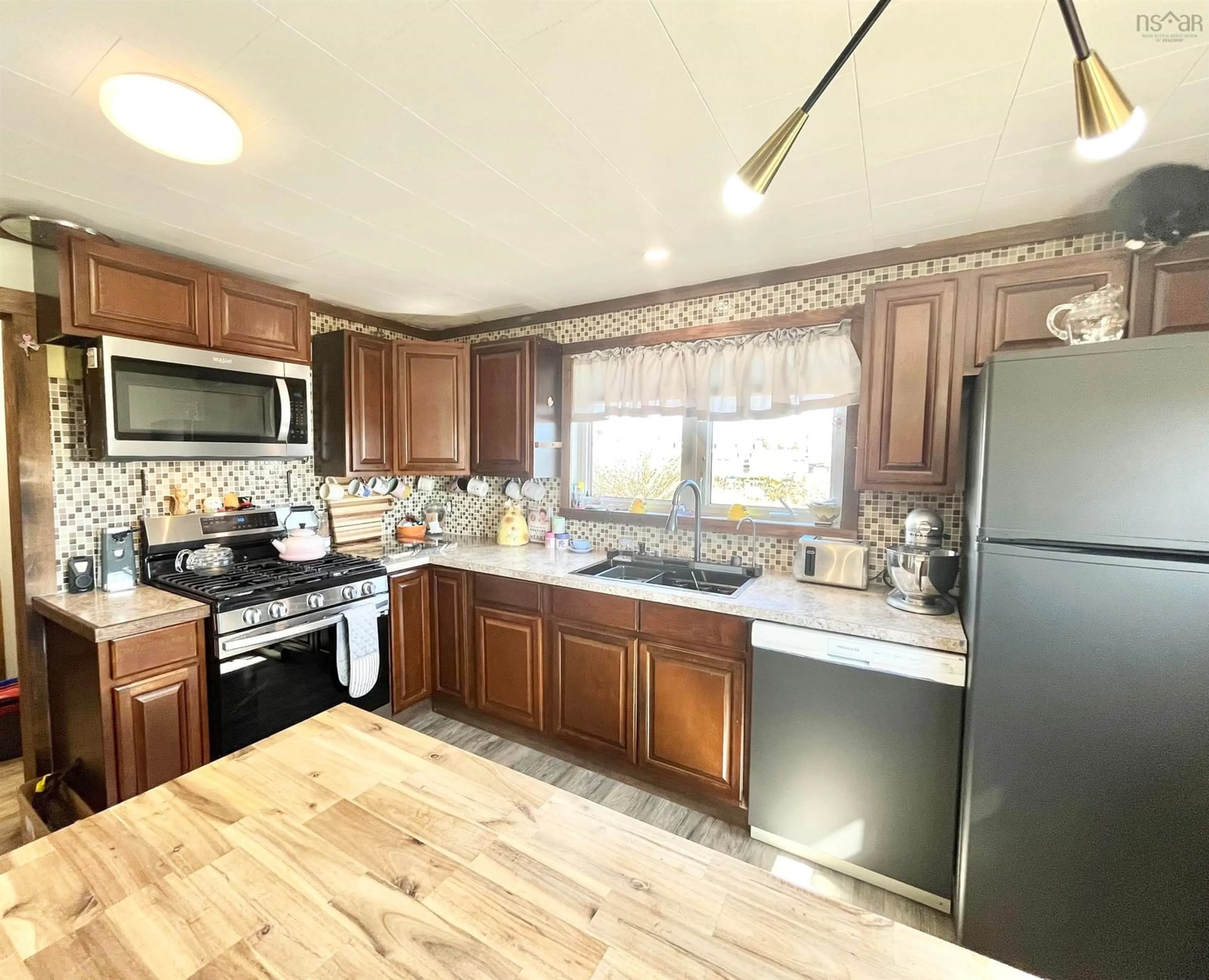 Unknown for 2645 Main St, Clark's Harbour Nova Scotia B0W 1P0