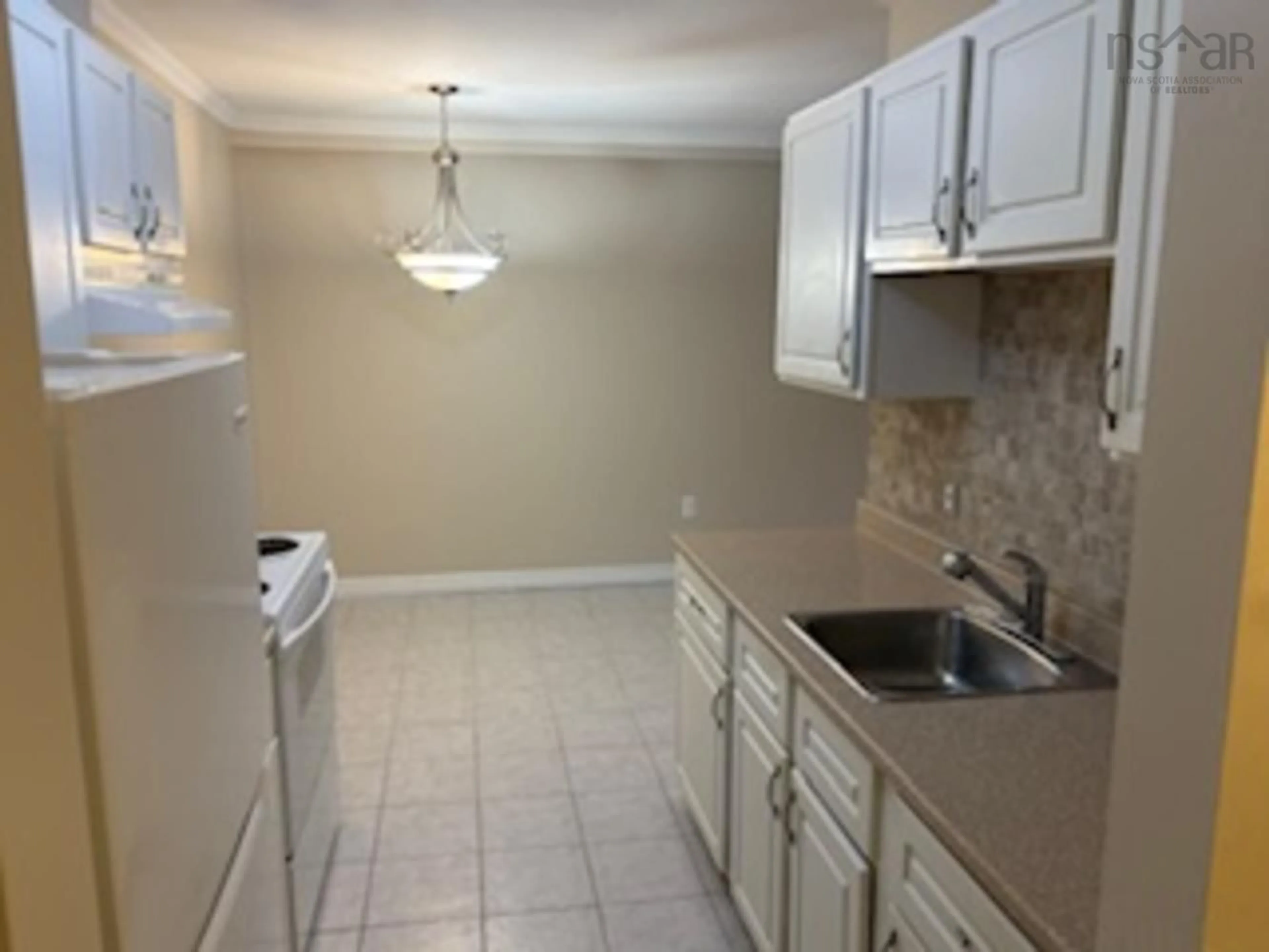 Standard kitchen, ceramic/tile floor for 41 Moirs Mill Rd #204, Bedford Nova Scotia B4A 3C4