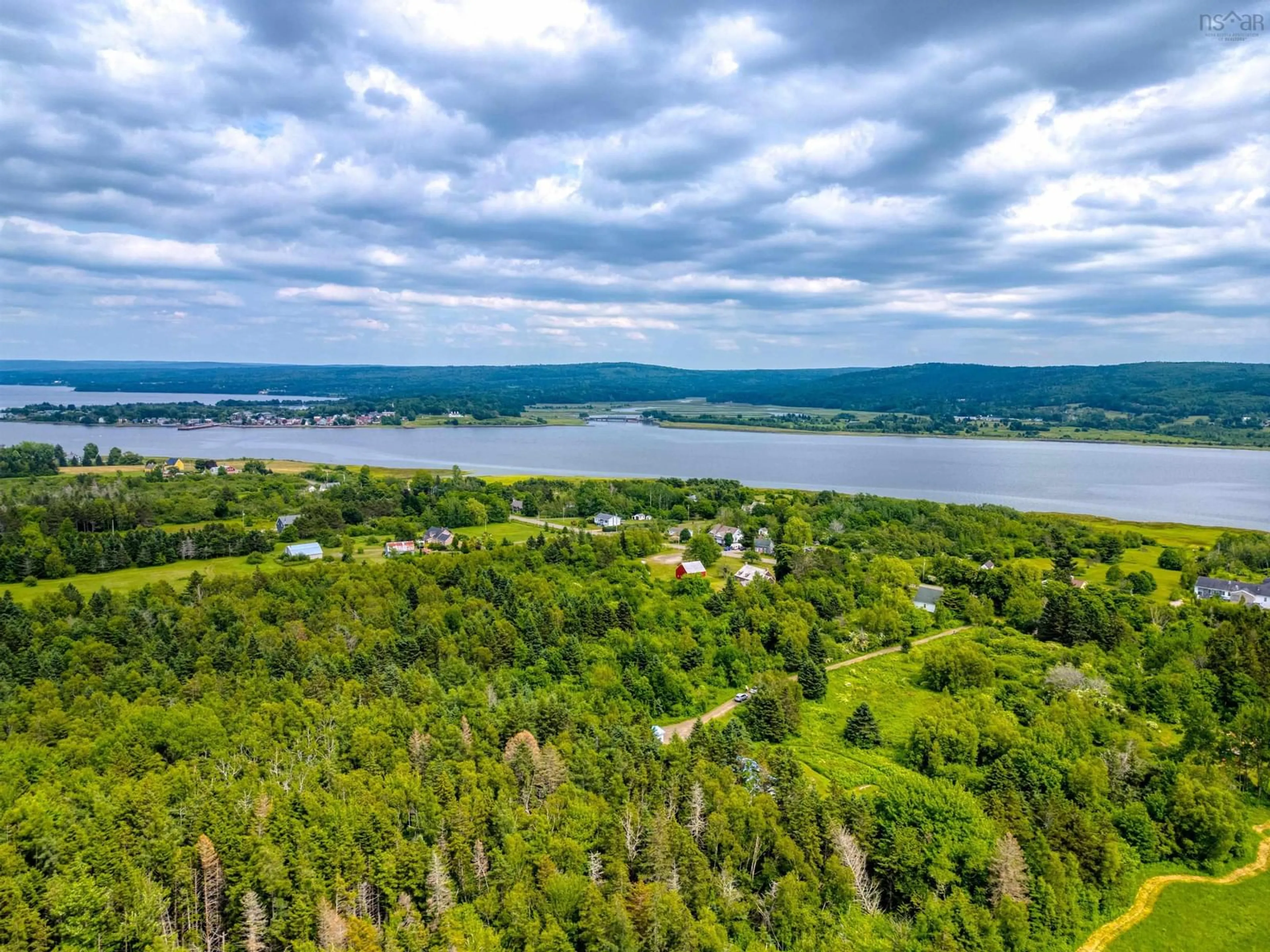 A pic from outside/outdoor area/front of a property/back of a property/a pic from drone, water/lake/river/ocean view for 5047 Granville Road, Granville Ferry Nova Scotia B0S 1A0