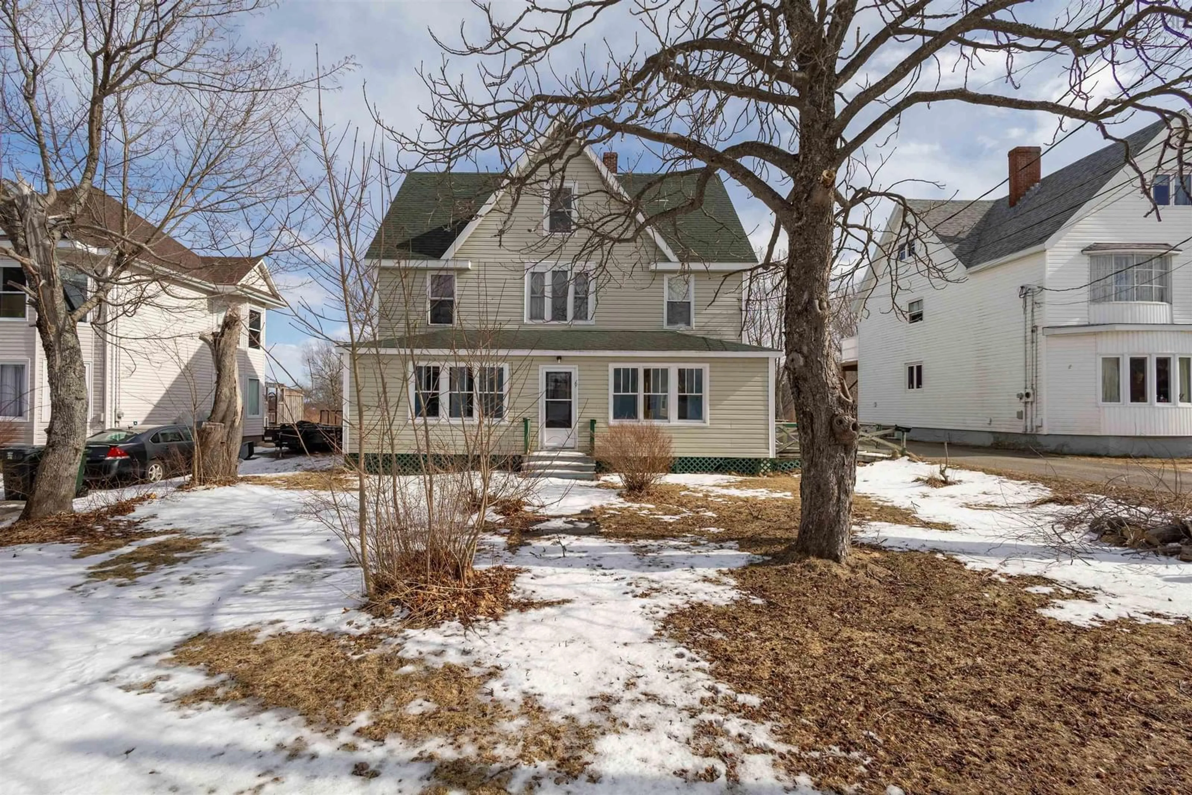 Home with vinyl exterior material, street for 19 Beech St, Sydney Mines Nova Scotia B1V 1E9