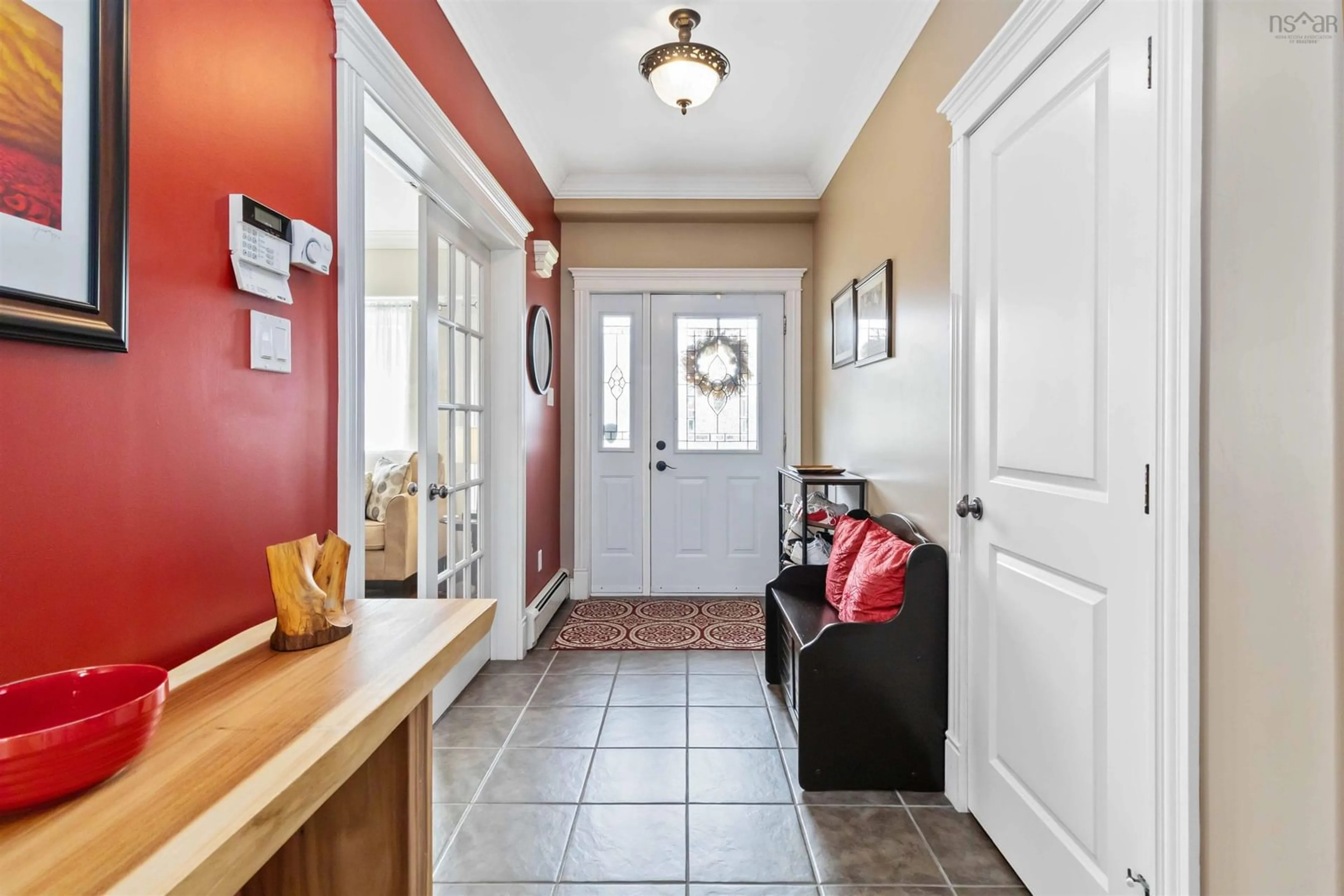 Indoor entryway for 233 Starboard Dr, Halifax Nova Scotia B3M 4V4
